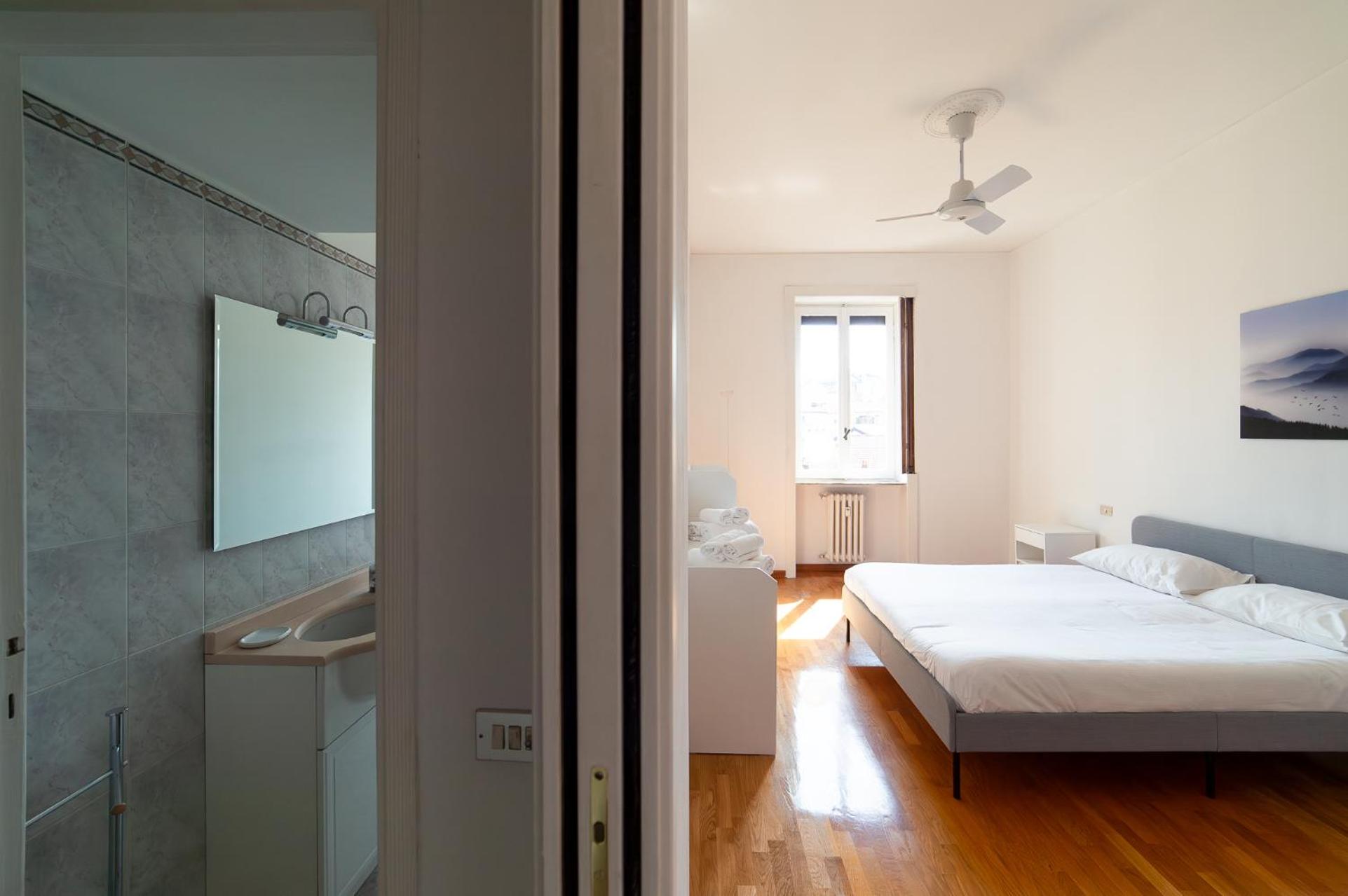Hbhall Residenze Darsena