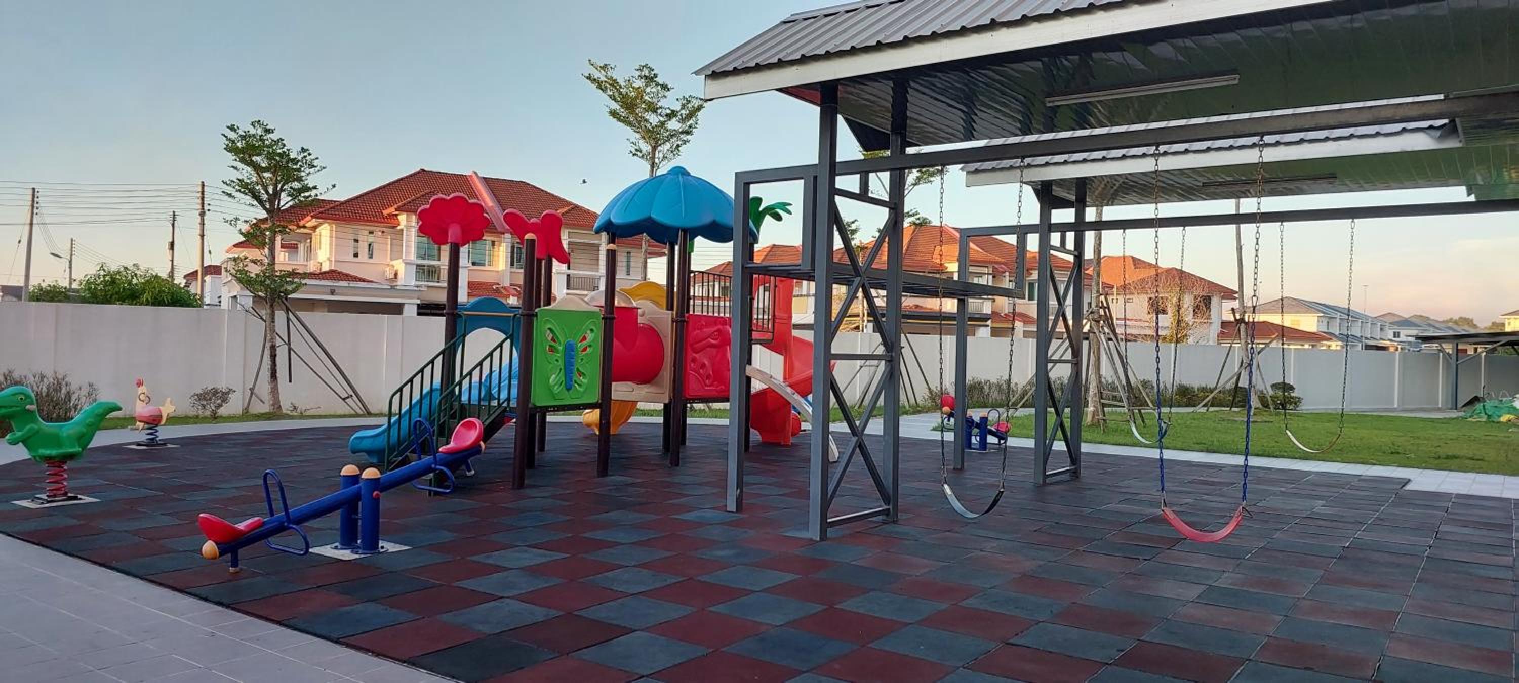 Miri Sunsky Condo Homestay 3 Rooms & 6 Guest photo 5