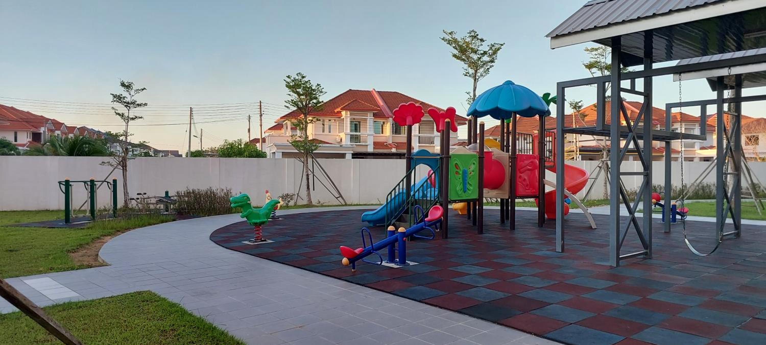 Miri Sunsky Condo Homestay 3 Rooms & 6 Guest photo 4