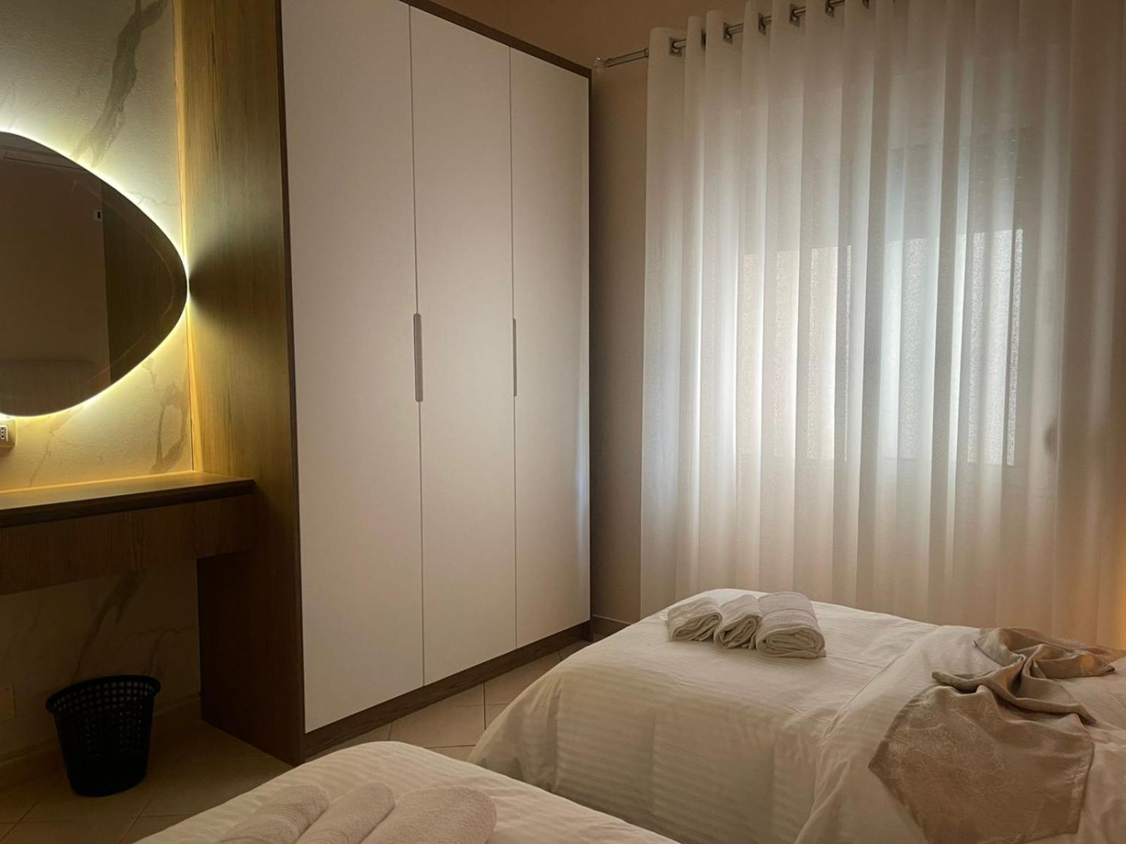 Kejsi Apartments