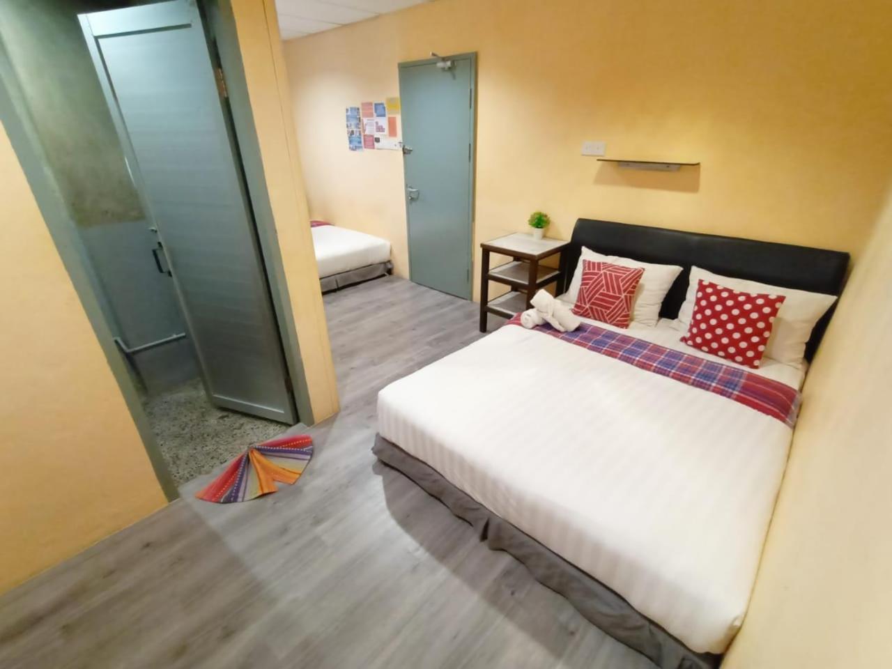 Loft Pals Urbanstay Lodge, Kapit, photo 83