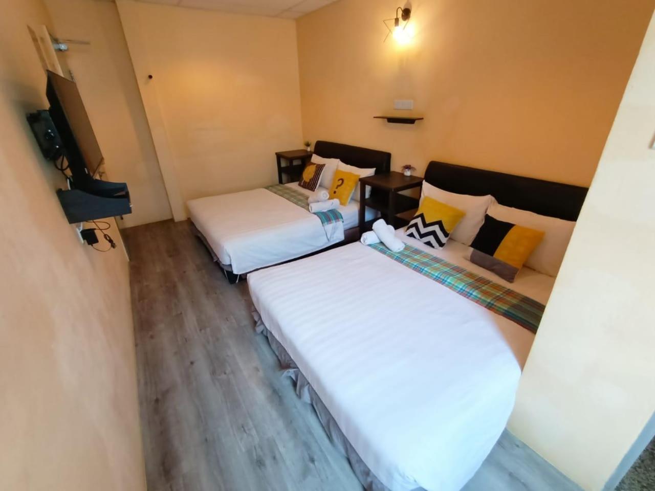 Loft Pals Urbanstay Lodge, Kapit, photo 89