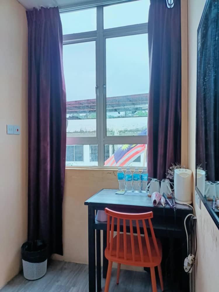 Loft Pals Urbanstay Lodge, Kapit, photo 67