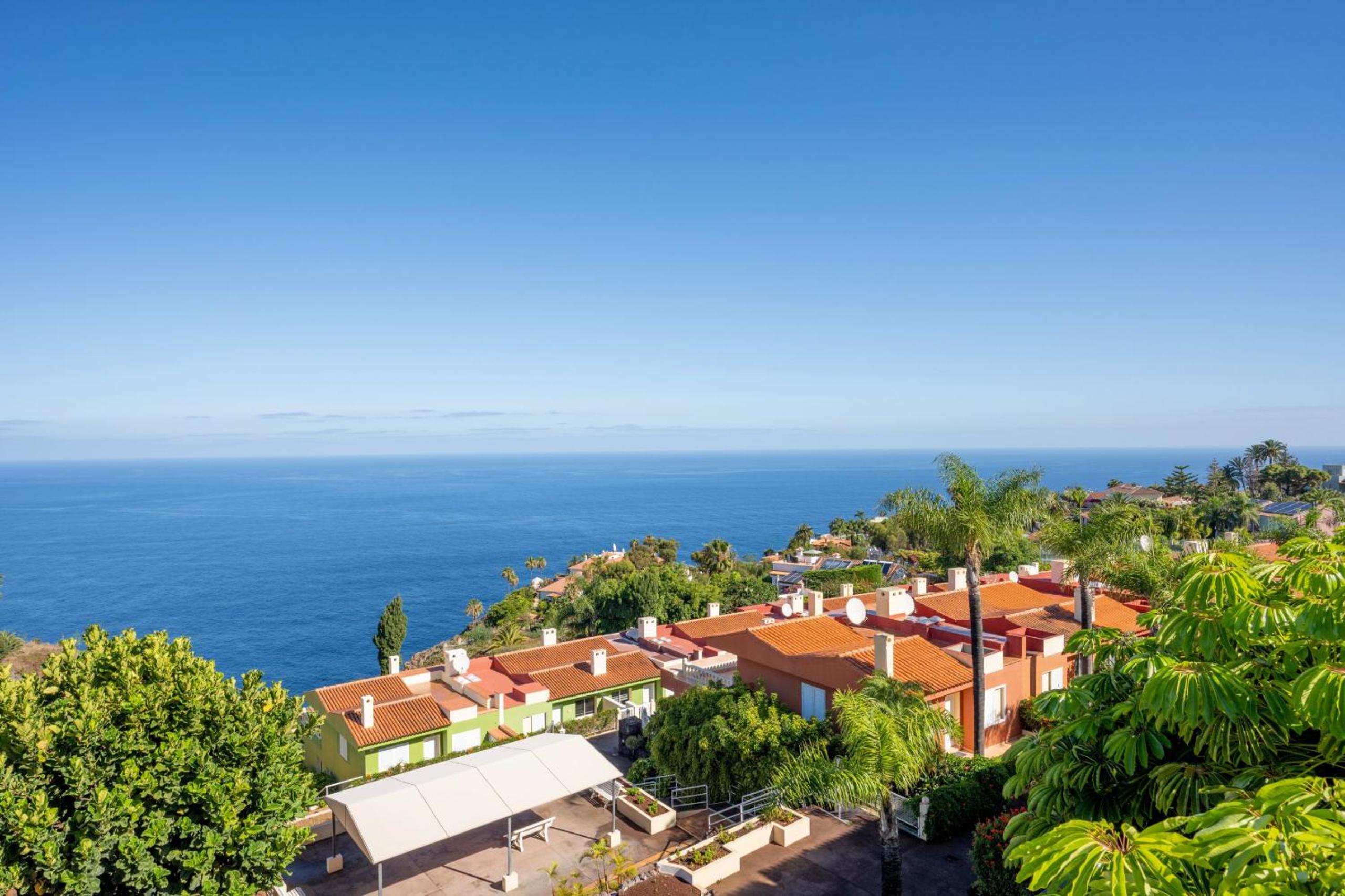 Cosy flat with sea views in Santa Ursula view 5