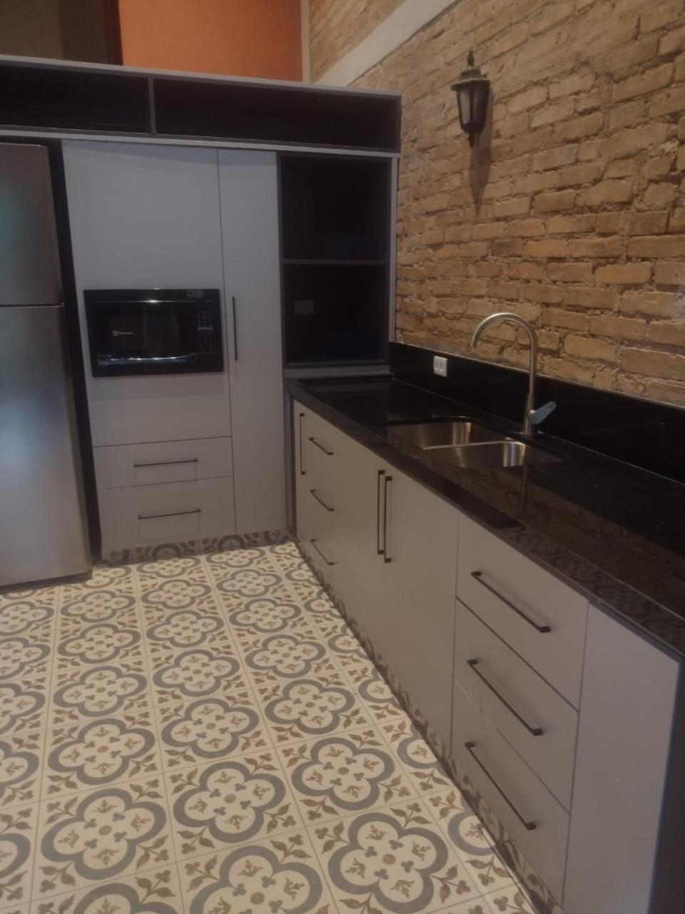 Vila Adega Maravilha