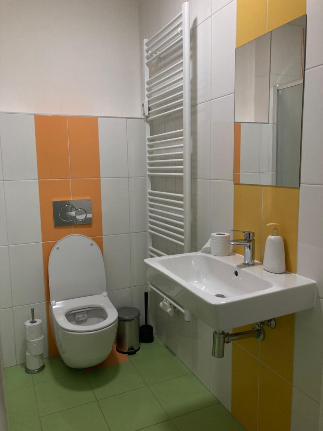 Capsule hostel Žižkov tower