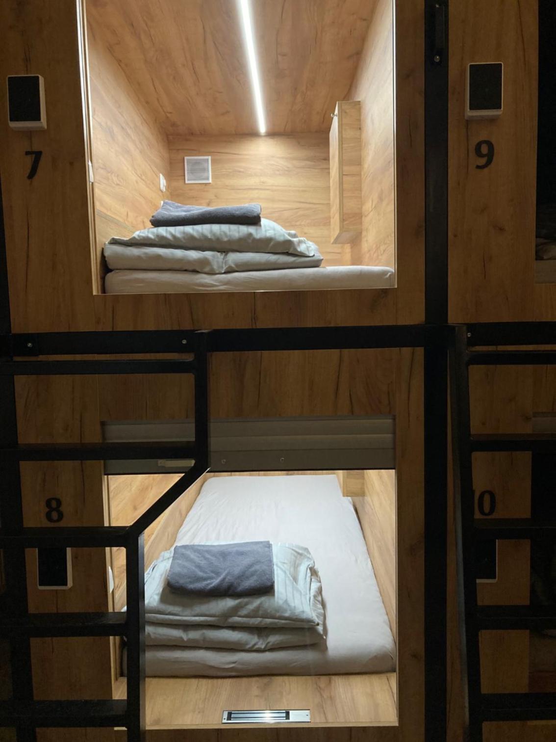 Capsule hostel Žižkov tower