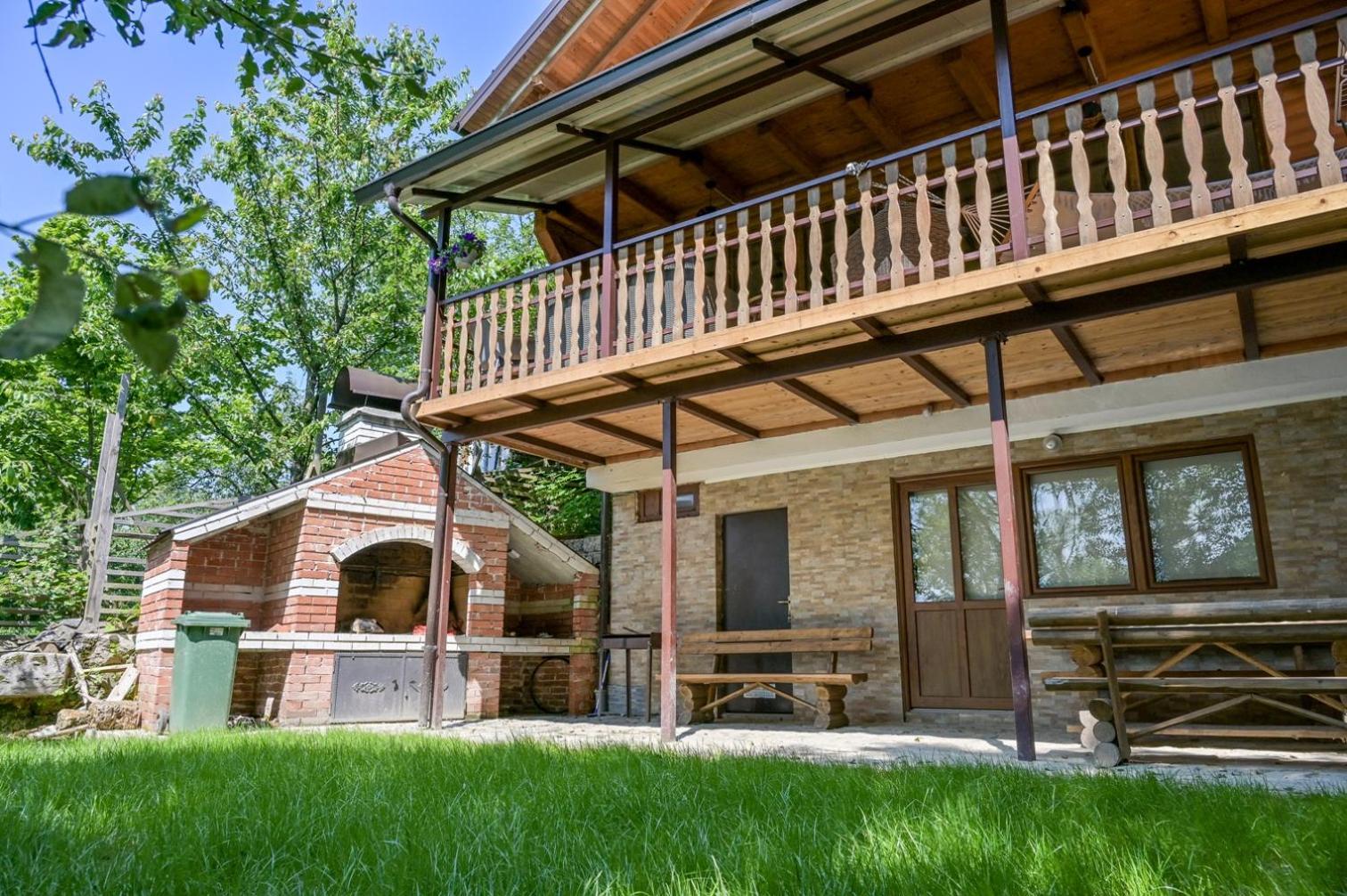 Forest Dream Lake House