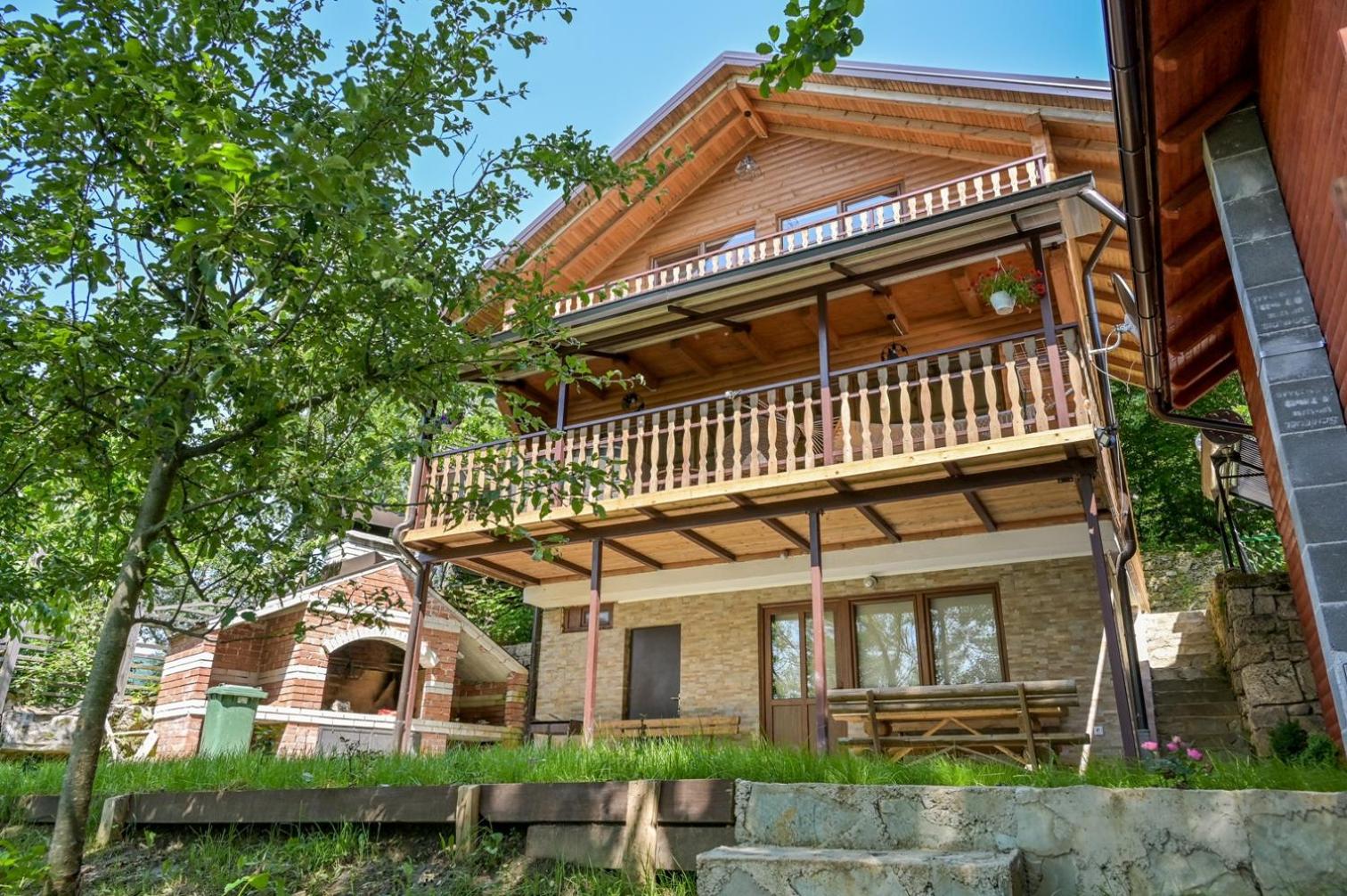 Forest Dream Lake House