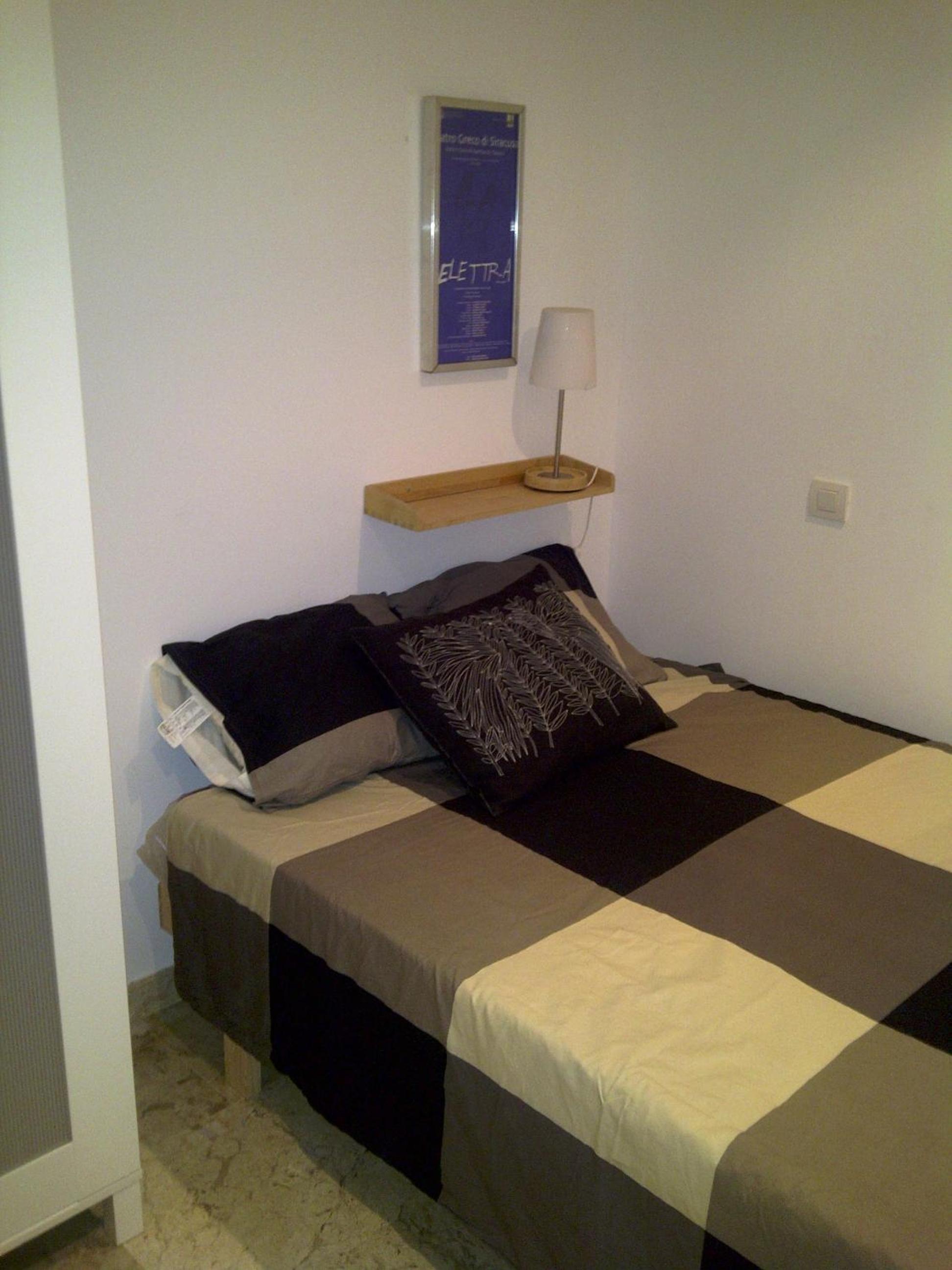 apartamento amplio en planta baja con terraza CALA BUSQUETS