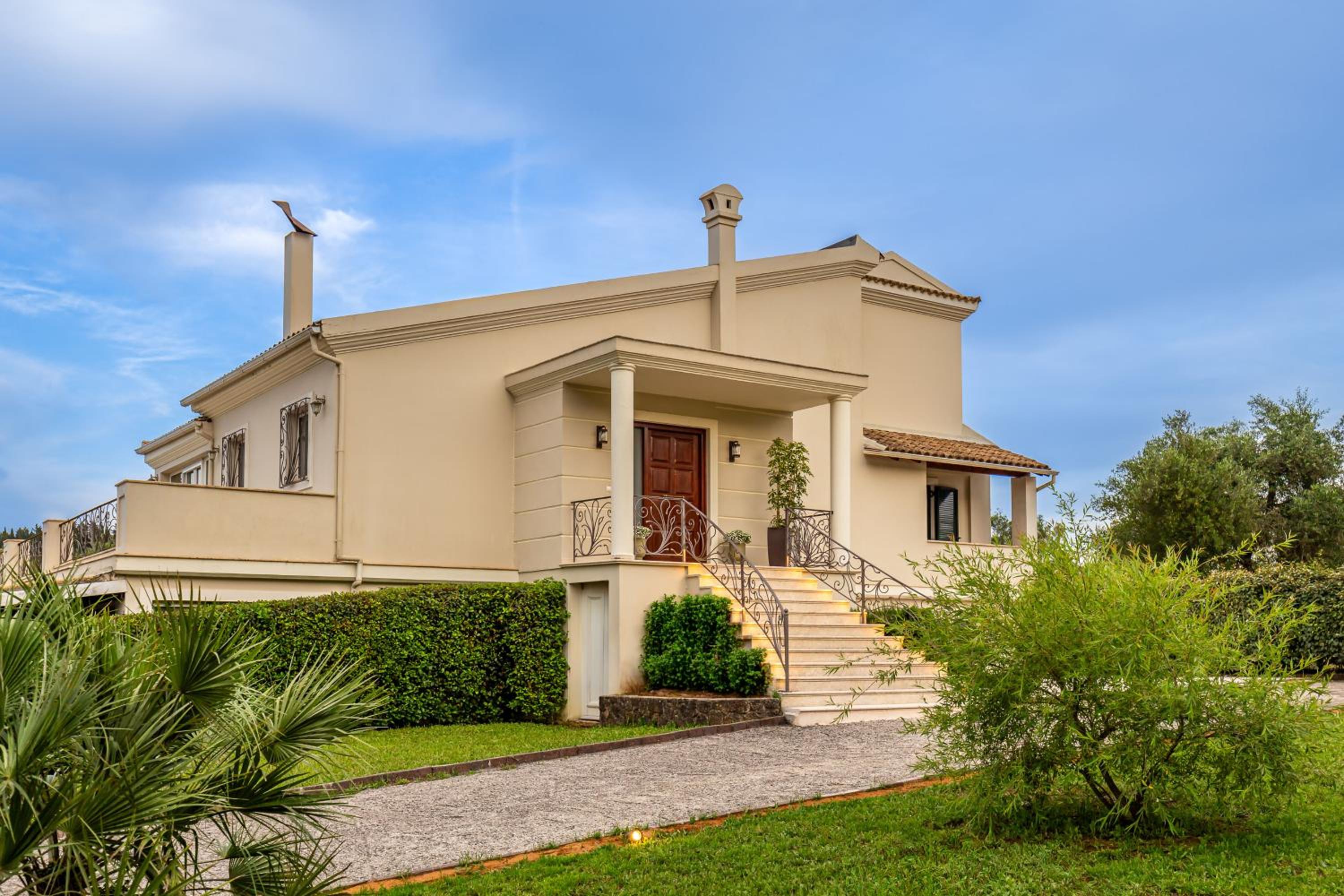 Villa Crystal