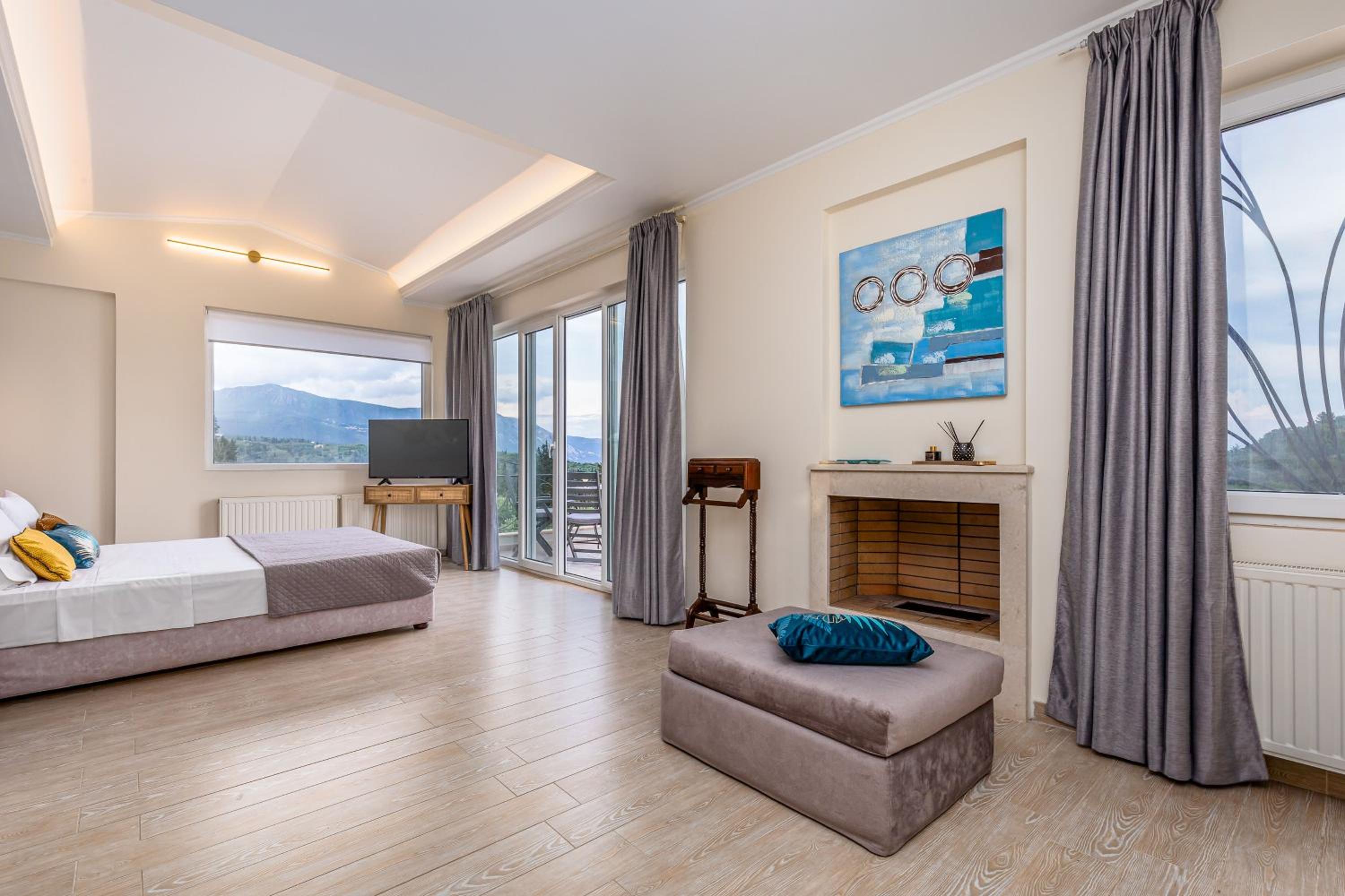 Villa Crystal