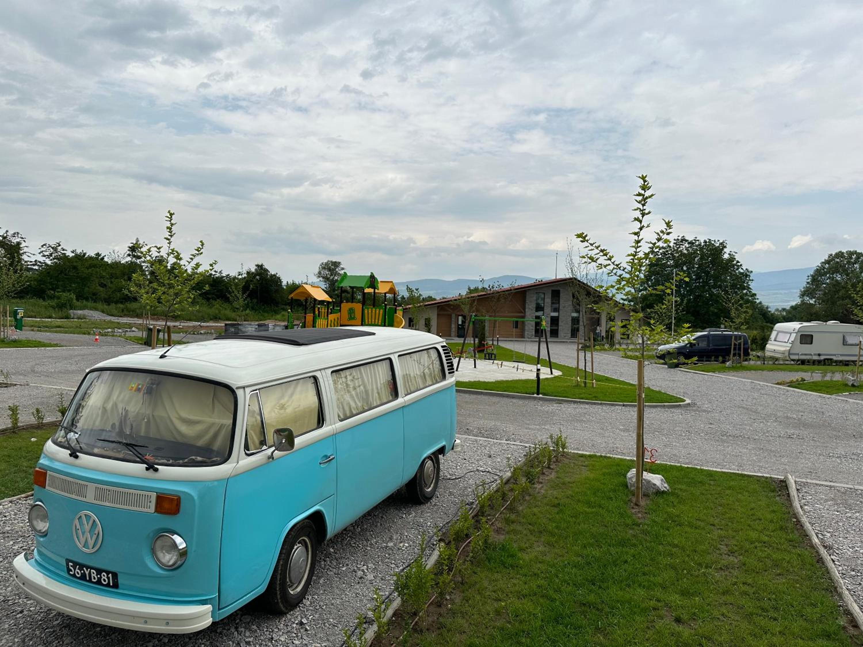 7 Lakes camping