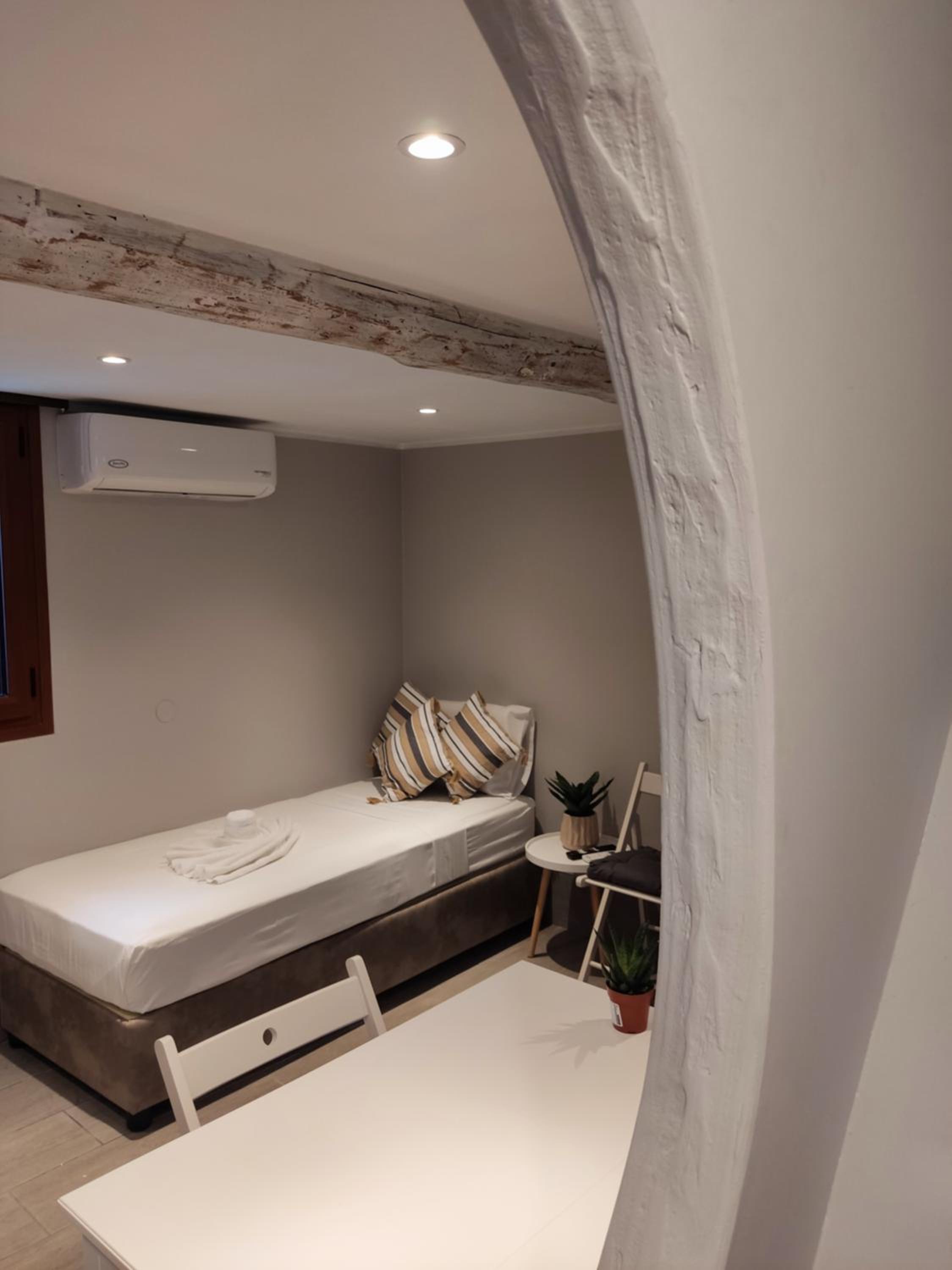 VILLA ELLIS SKIATHOS