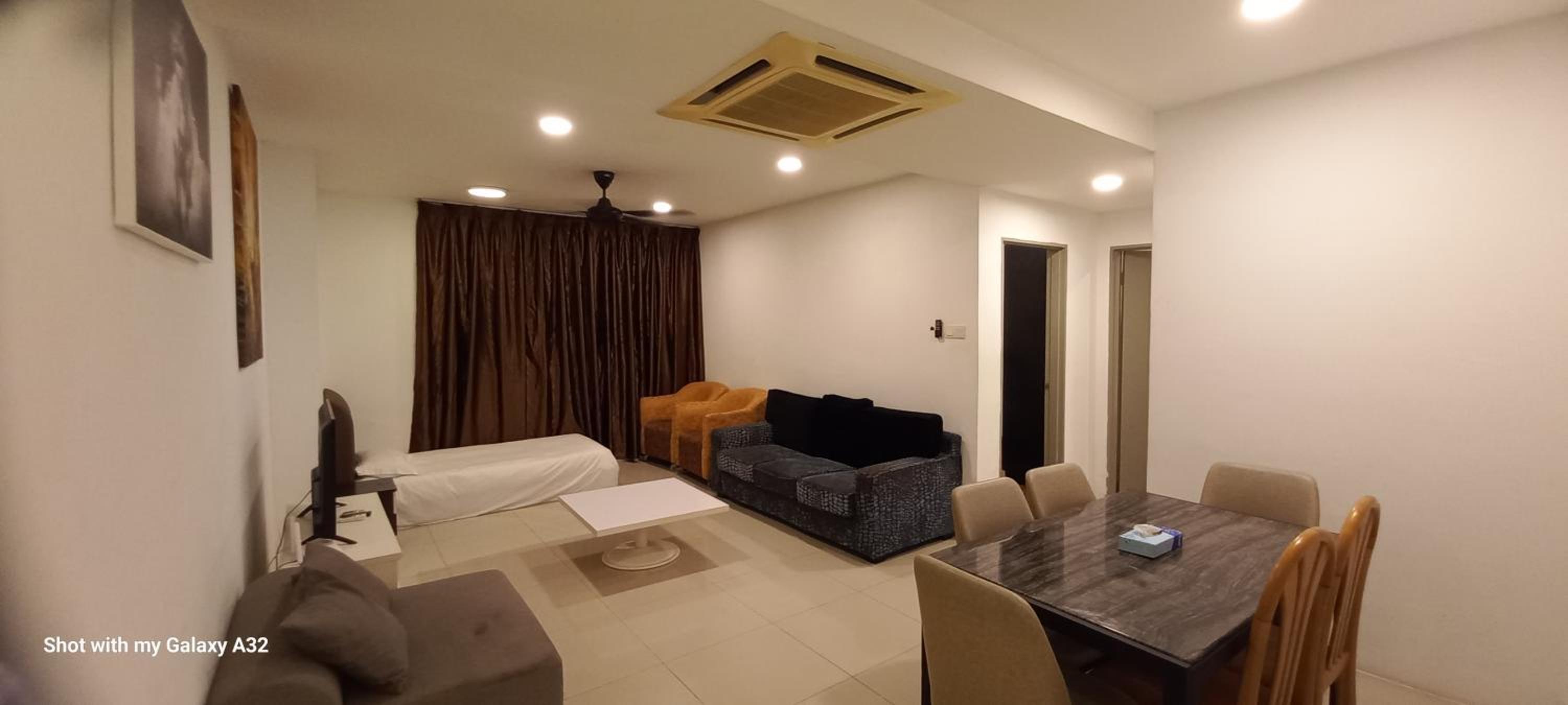 One Maxim Residence at Taragon