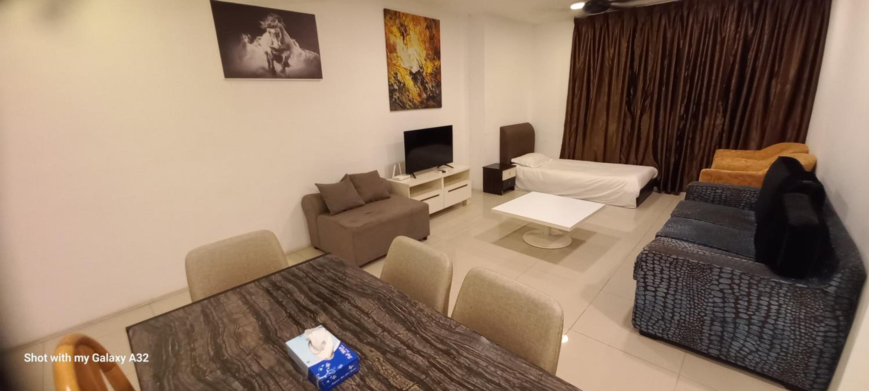 One Maxim Residence at Taragon