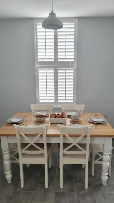 Swanage Bay Coastal Apartment