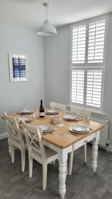 Swanage Bay Coastal Apartment