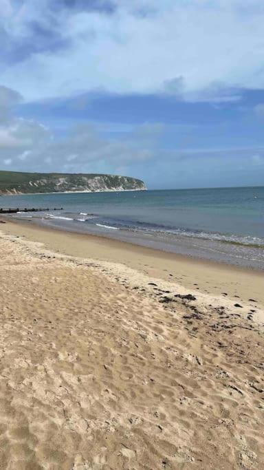 Swanage Bay Coastal Apartment