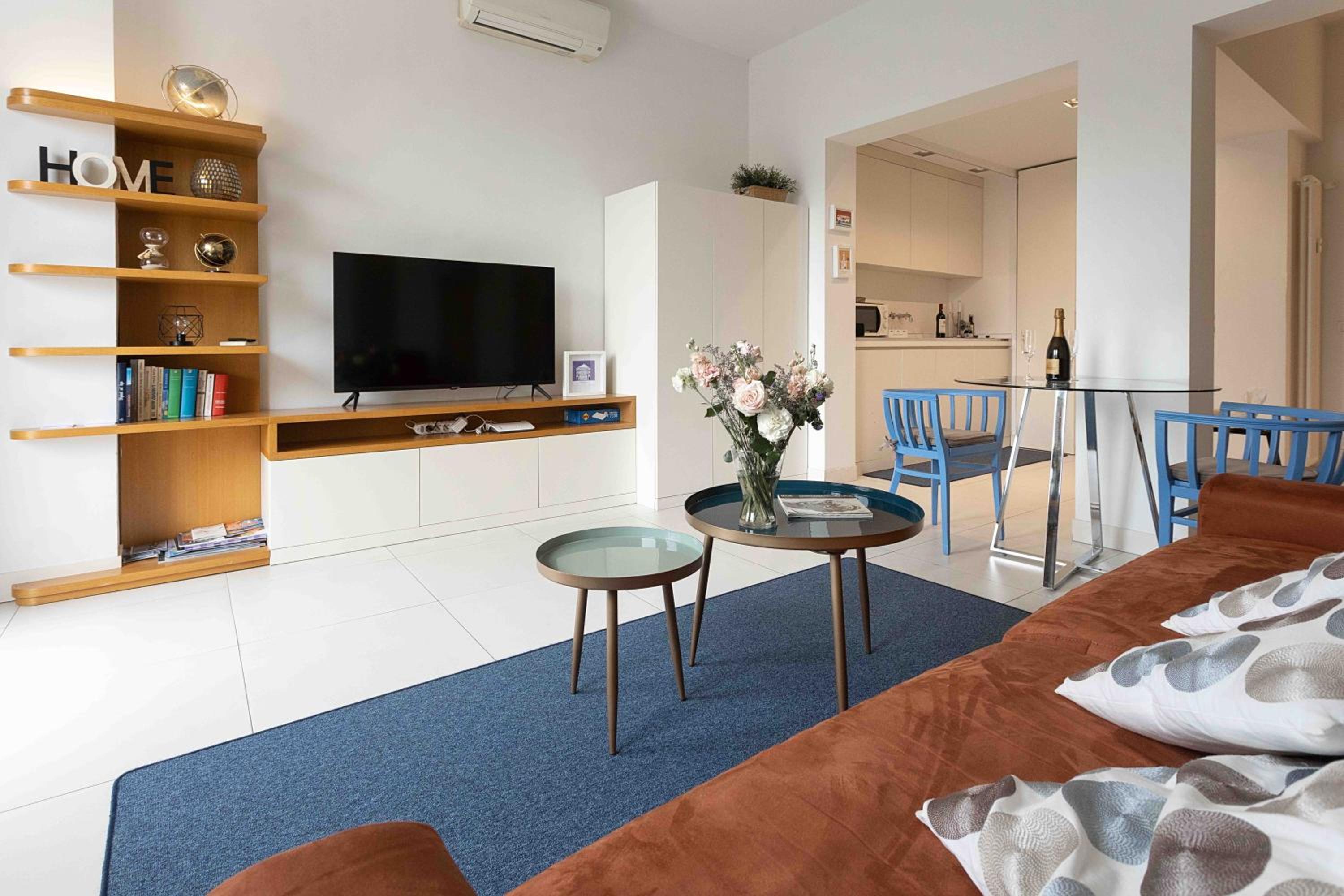 Locanda dei Poeti Rooms & Apartments