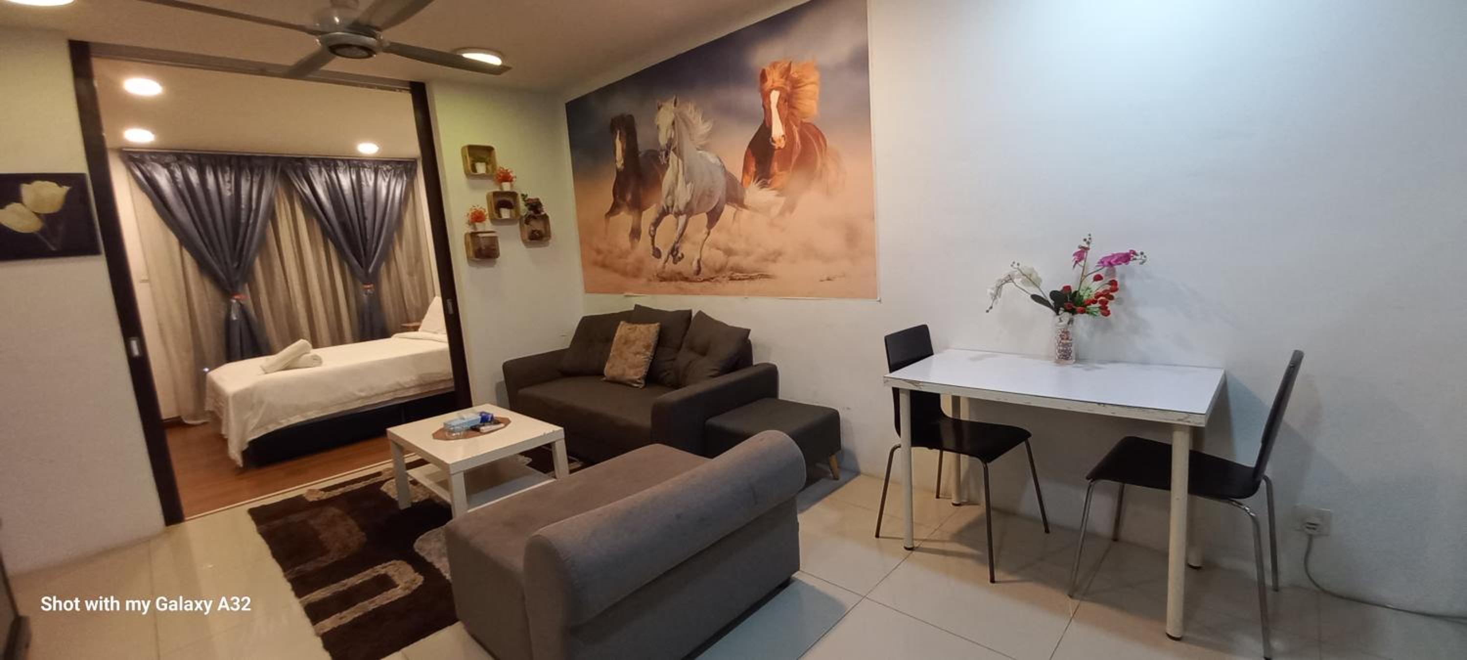 One Maxim Residence at Taragon