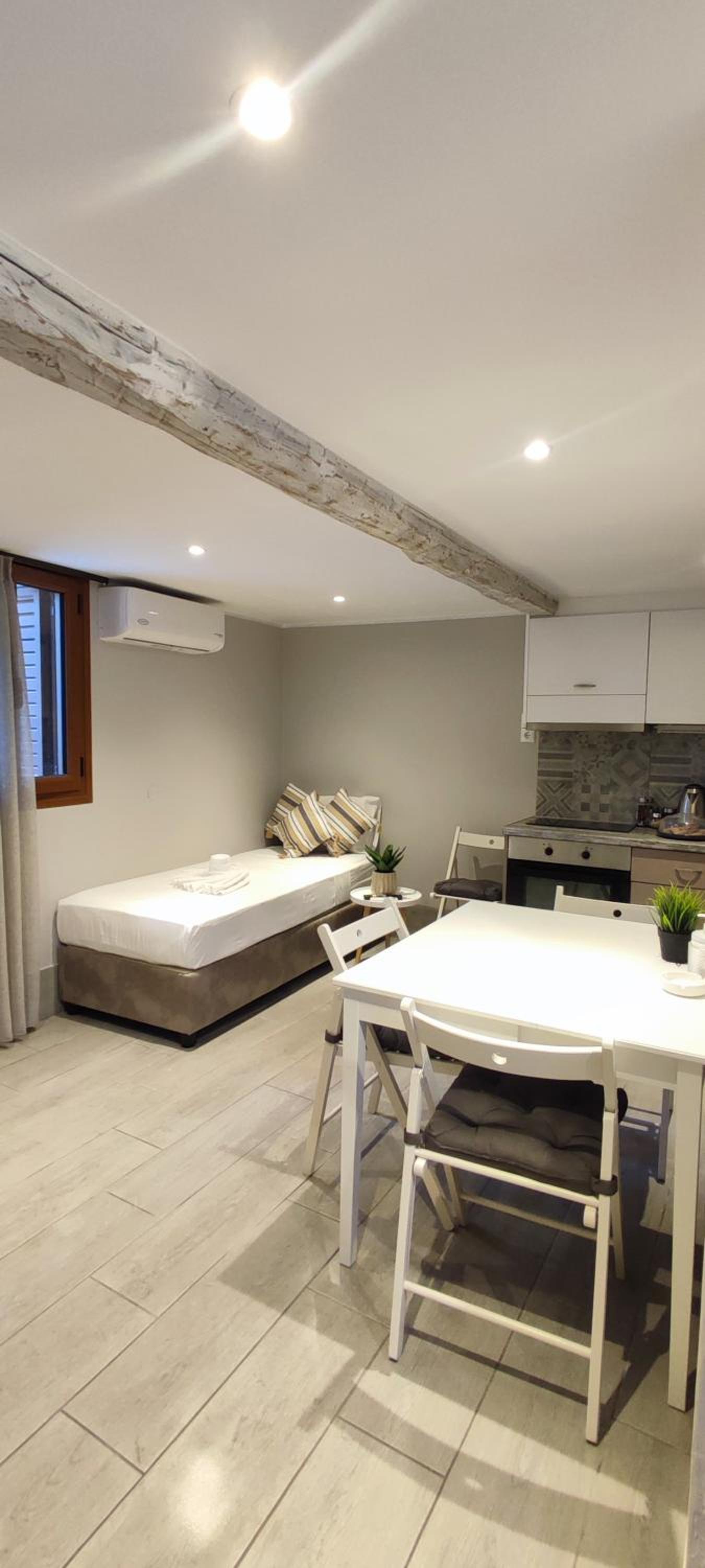 VILLA ELLIS SKIATHOS
