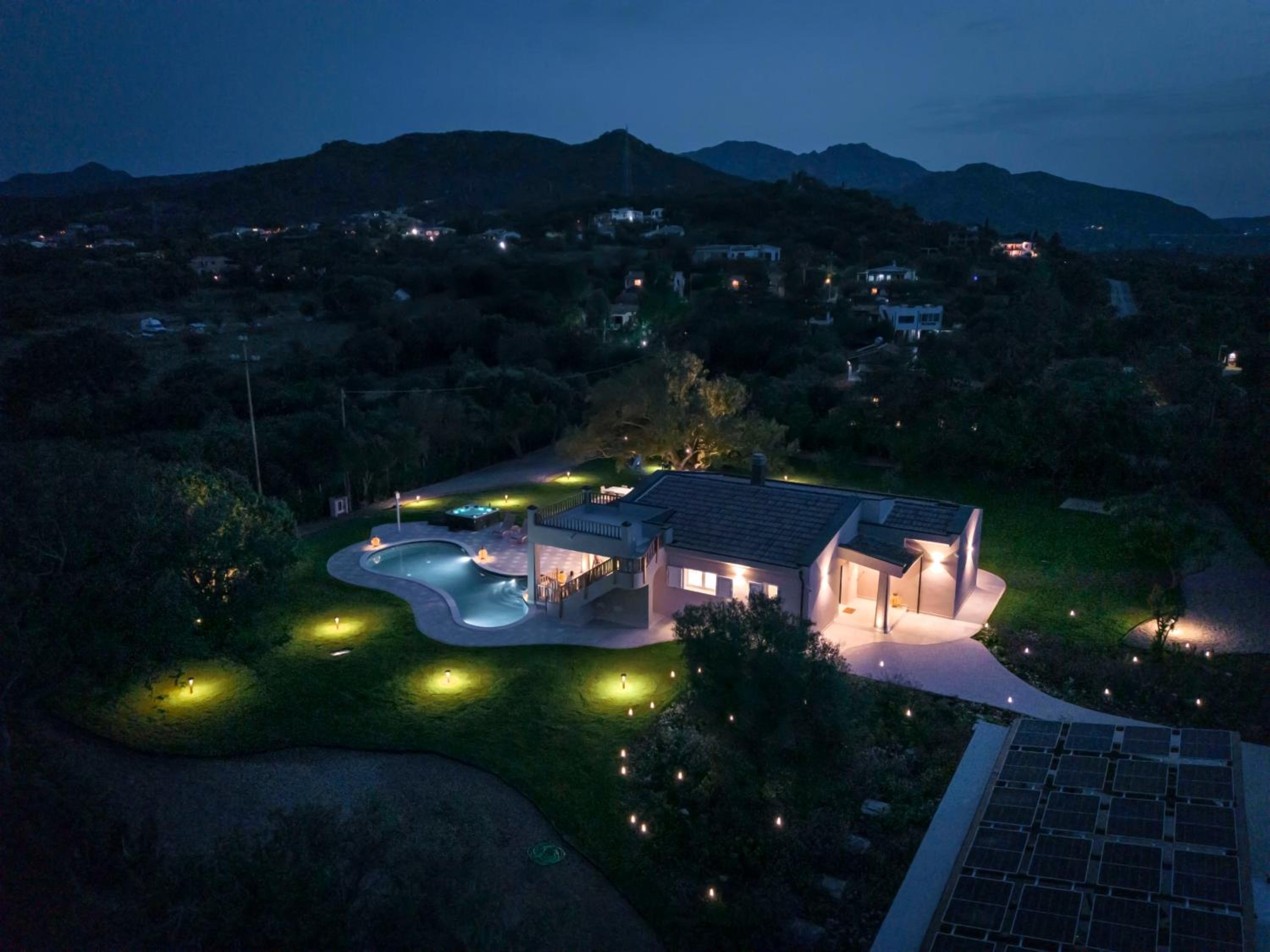 Photo 35