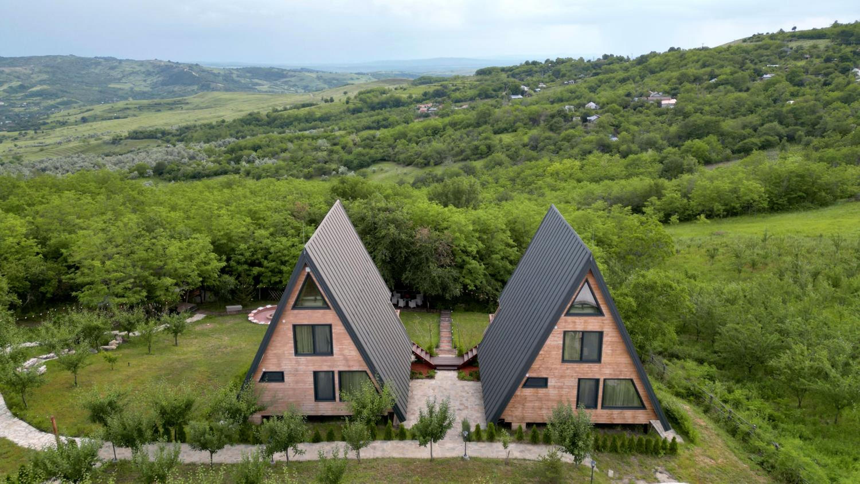 Arta Chalet - A-Frame Cabins & Nature Retreat view 4