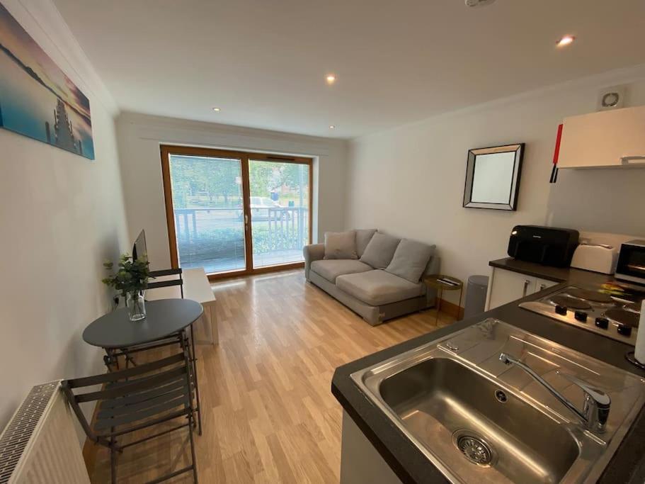Apt 2 Cathedral & River view view 5