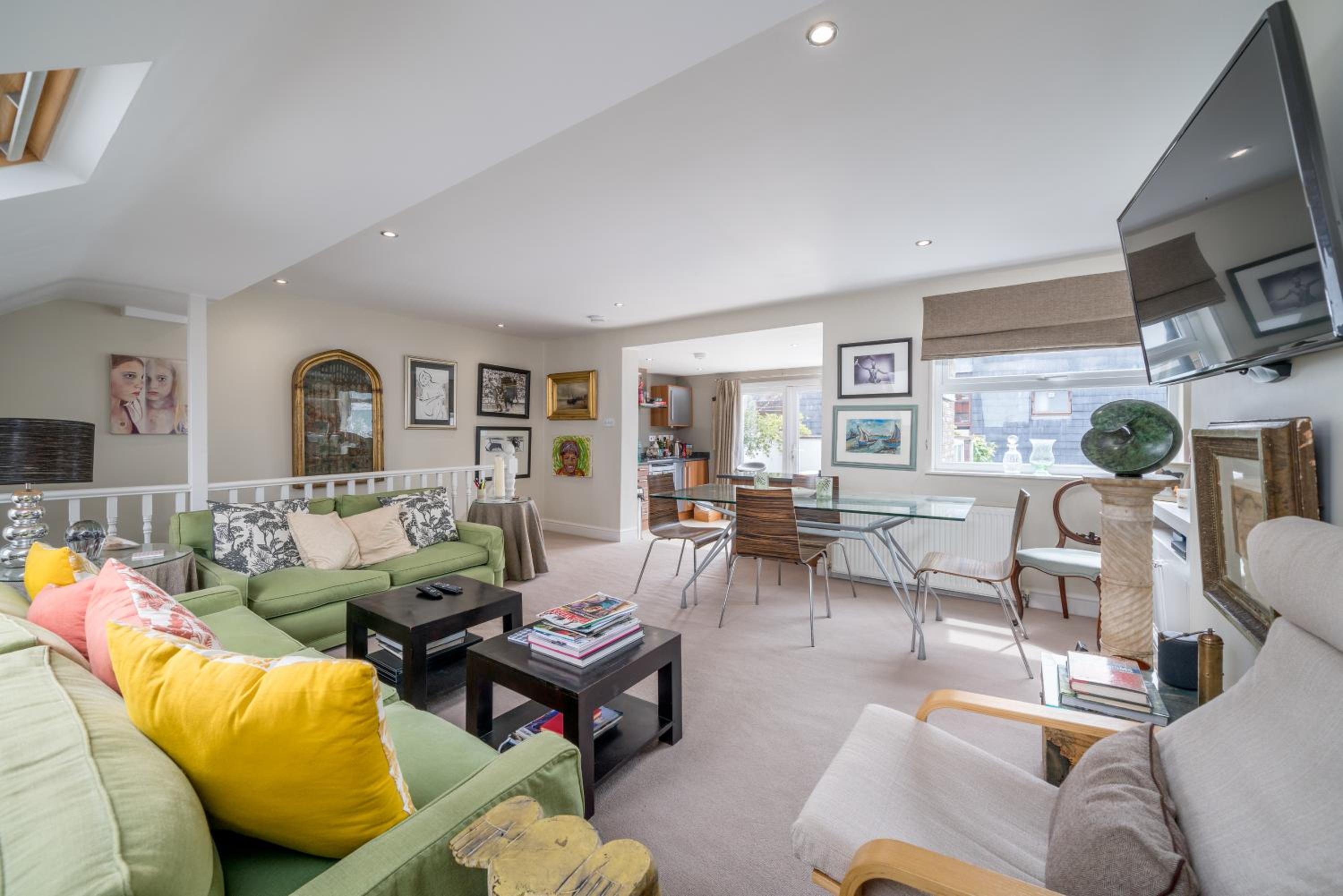 Modern apartment near Battersea Park view 4