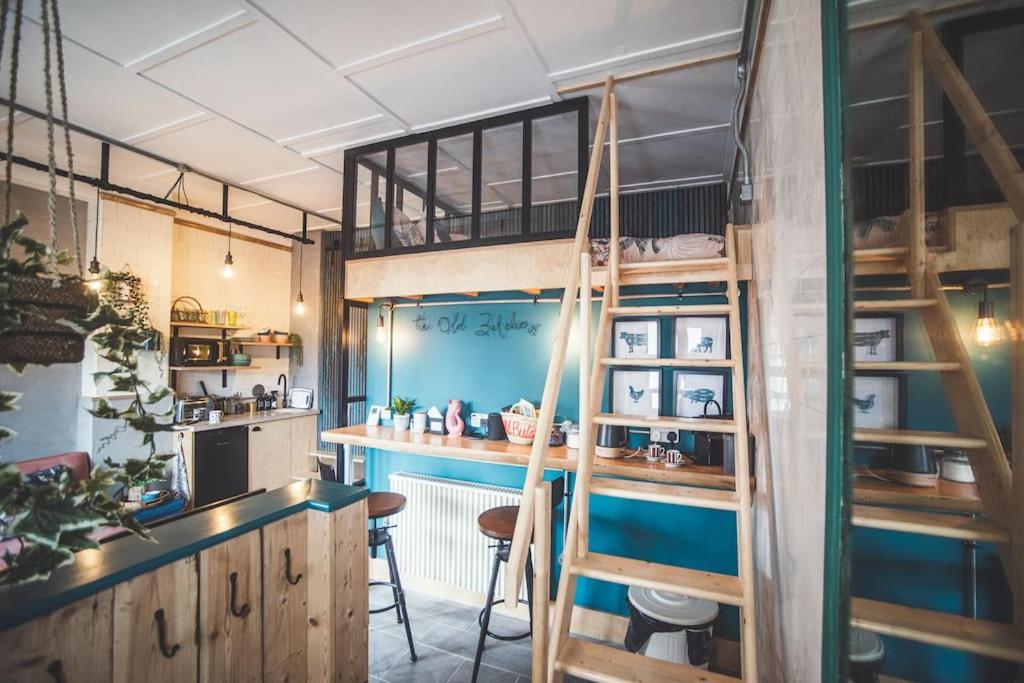 The Old Shop, Studio Hideout, Stoke Fleming