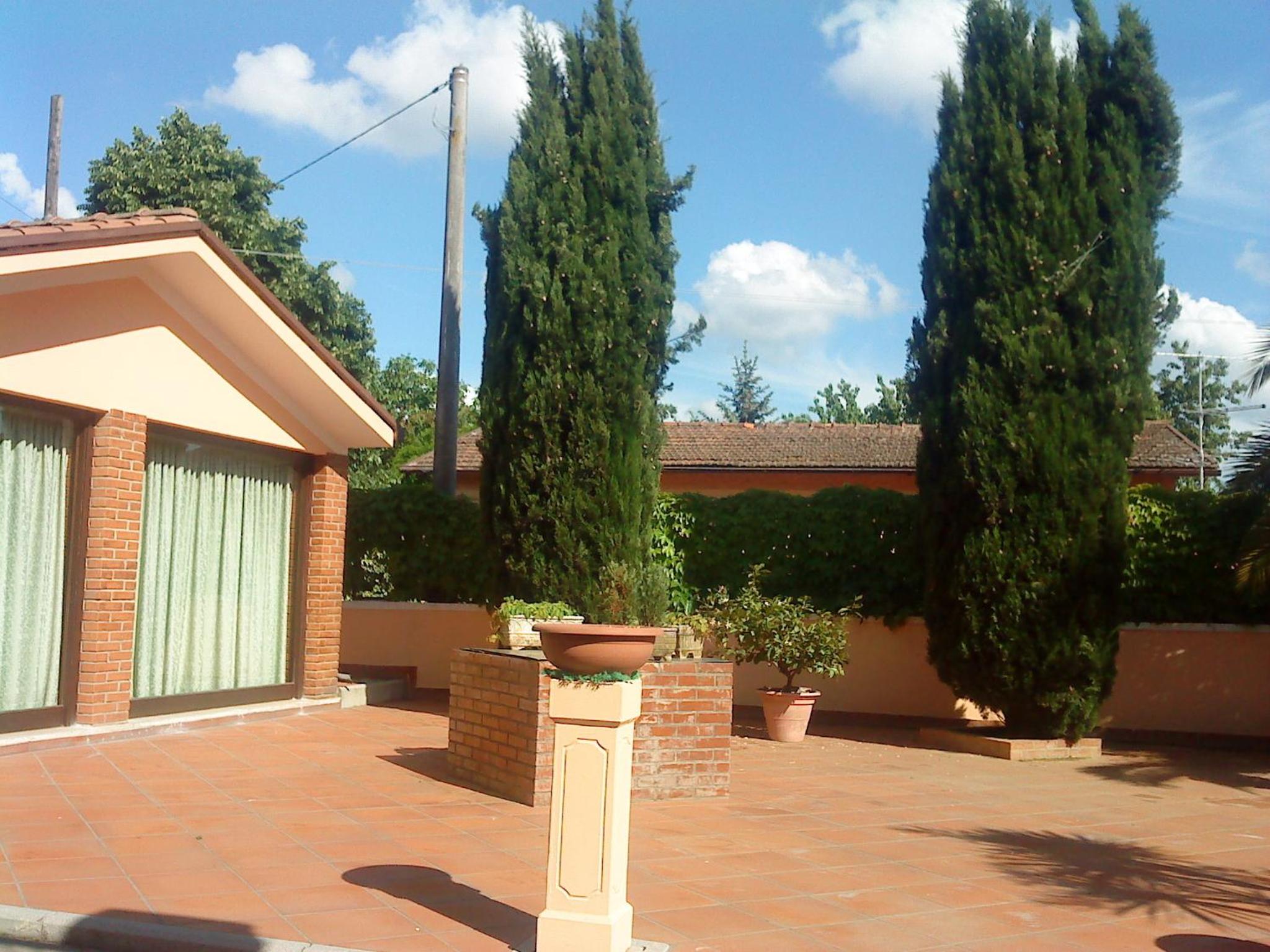 Photo 34