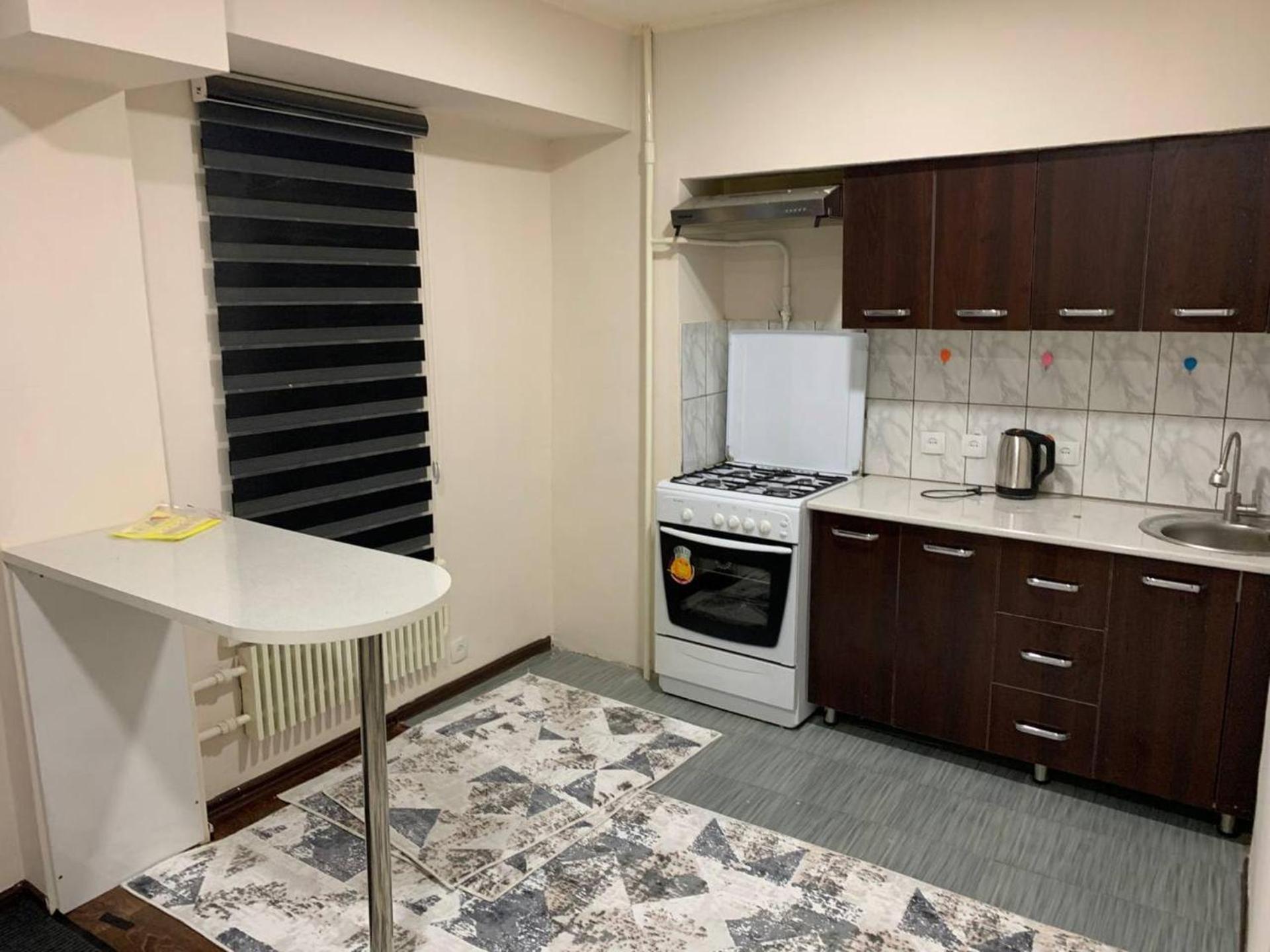 Charming 1-Bed Apartment in Tashkent view 2