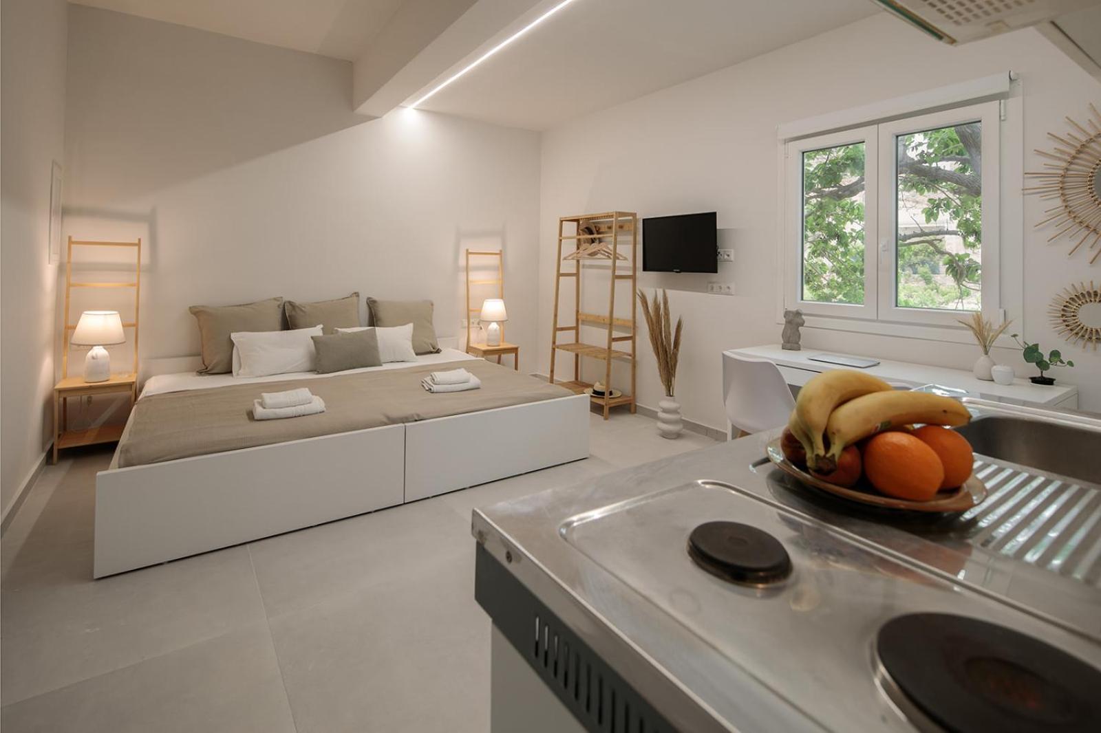 Depi's Sea Horizon Apartments view 2