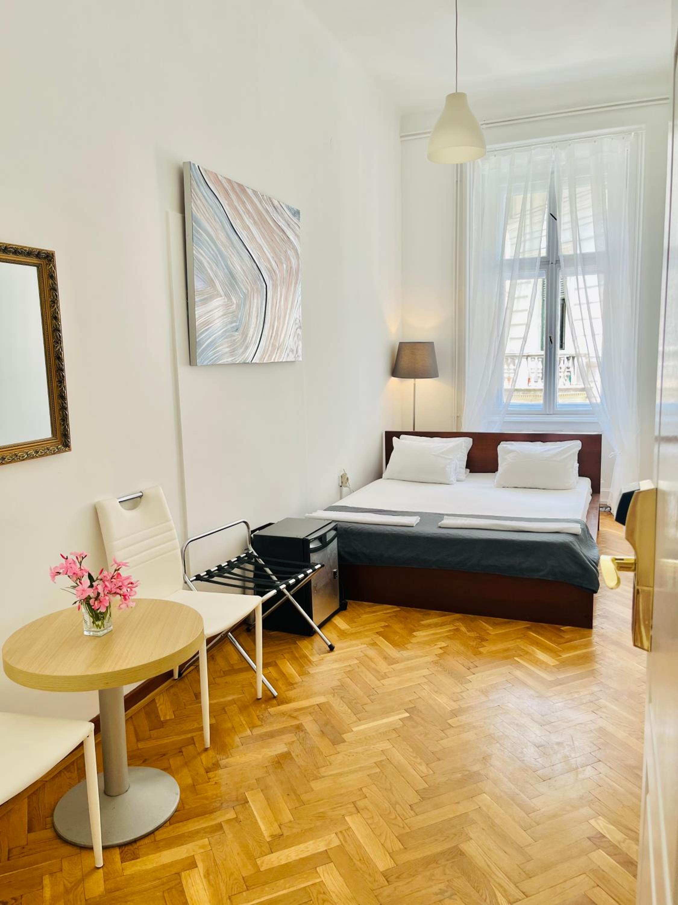 City Rooms