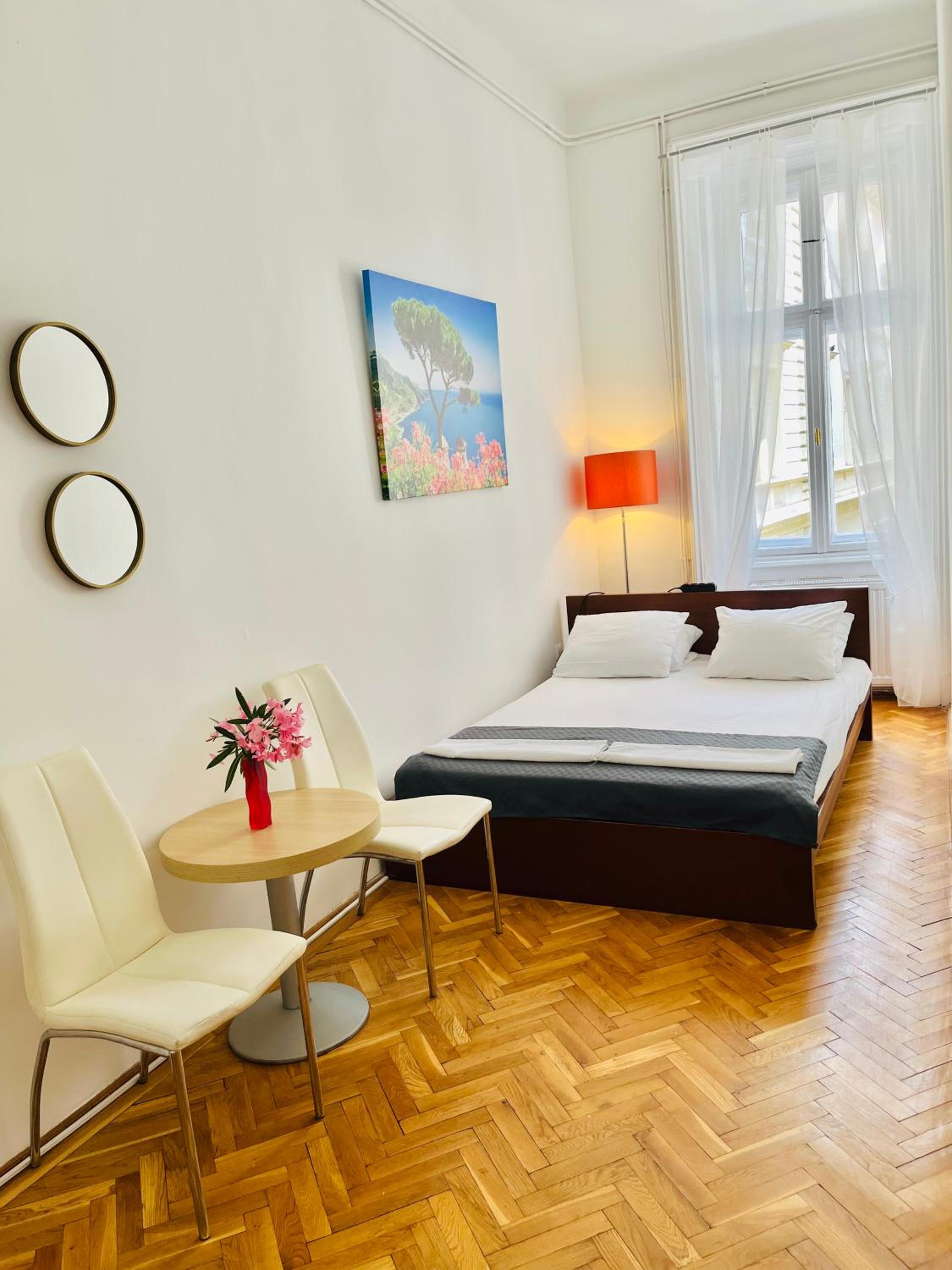 City Rooms