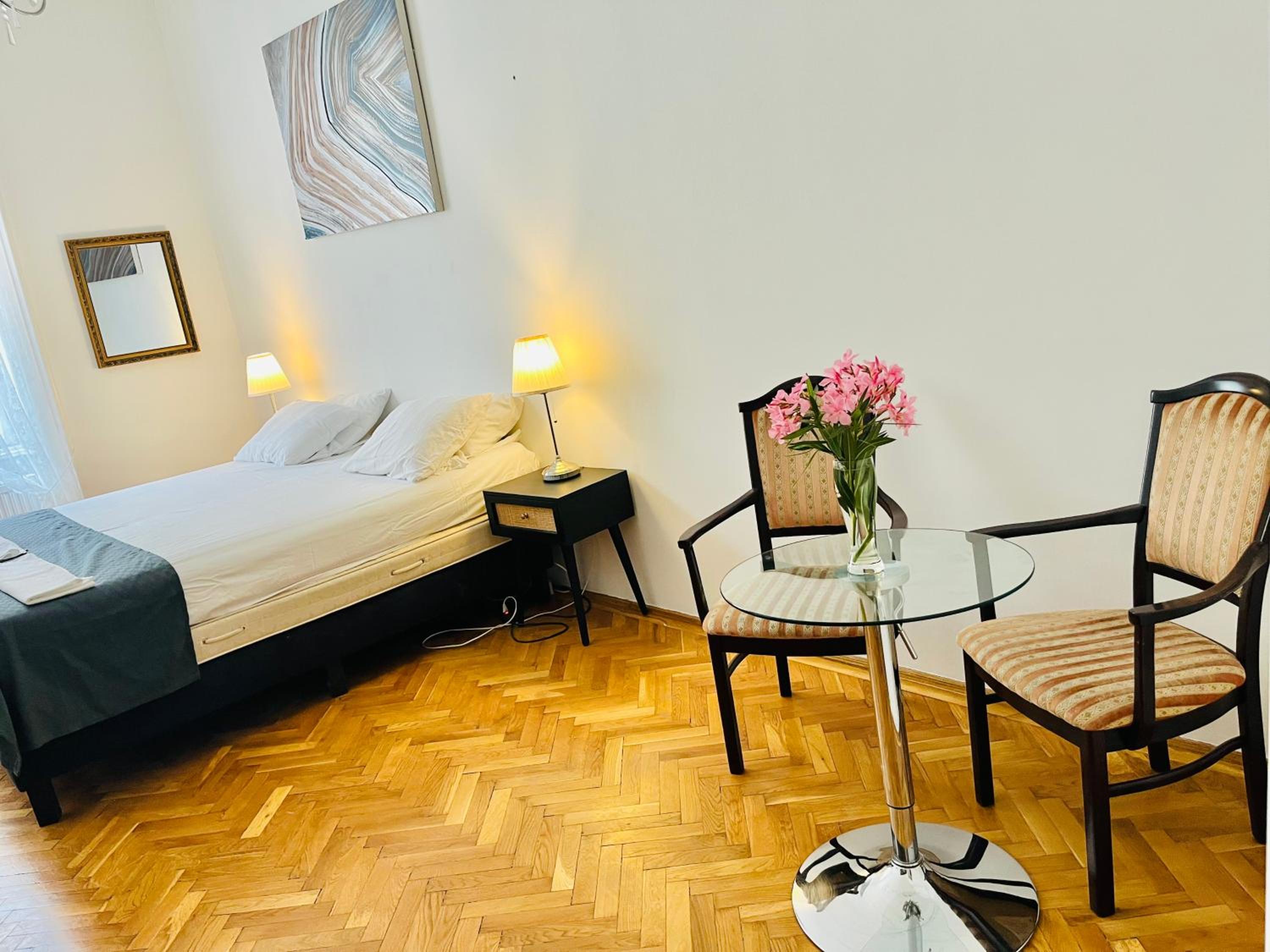City Rooms