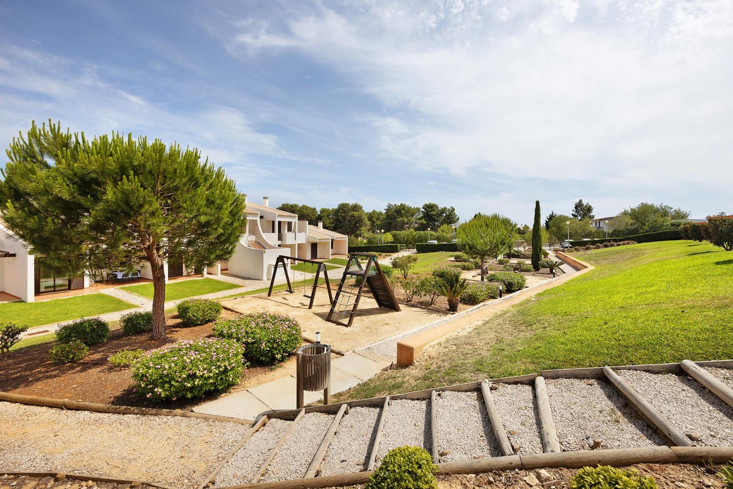 Devvine Beach and Golf view 3