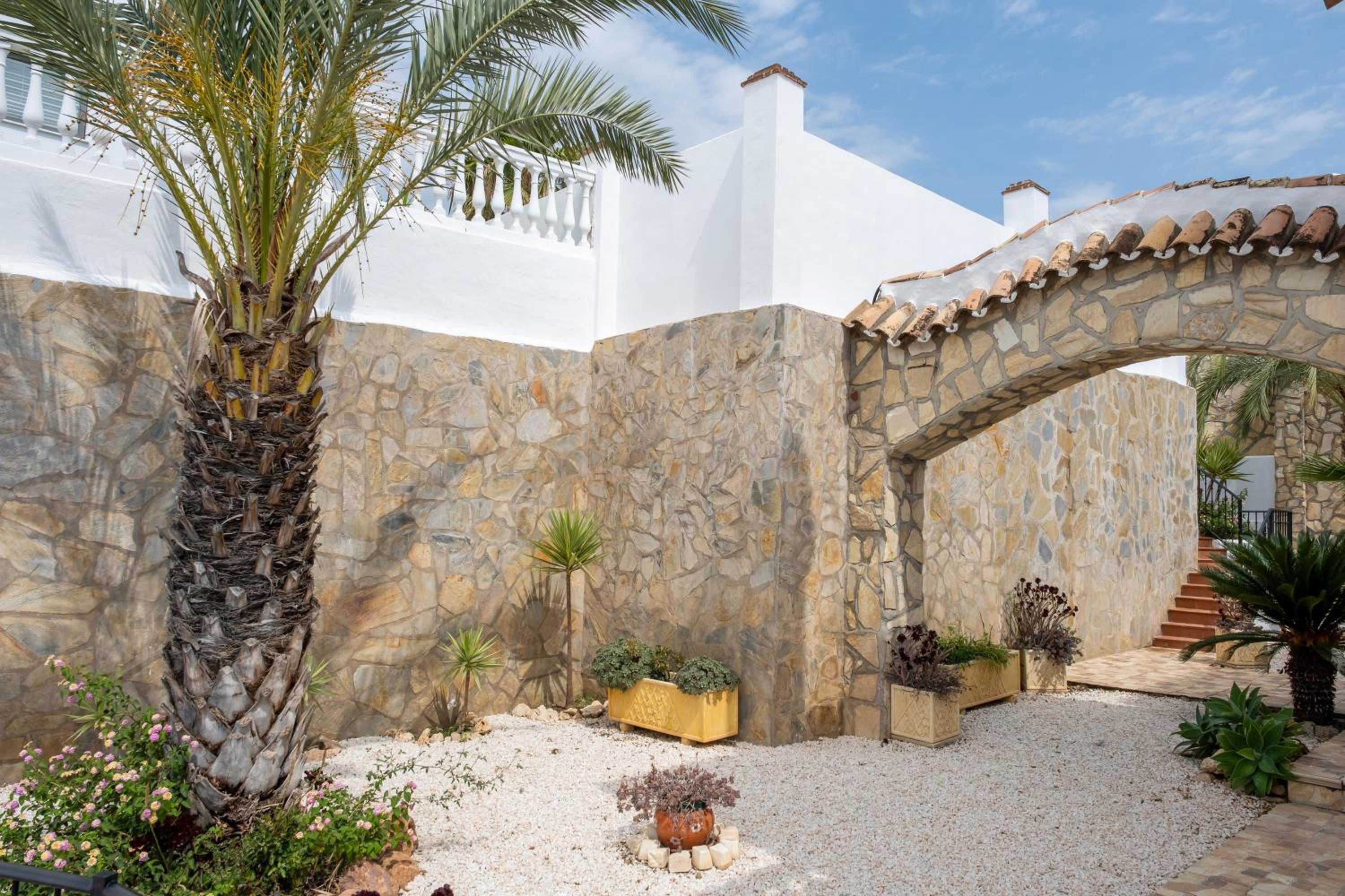 Casa Montelado