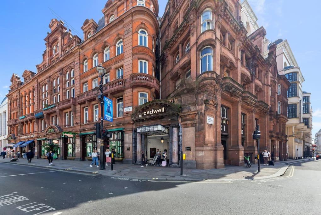Spacious and Delightful Sleep 5 Piccadilly VRC