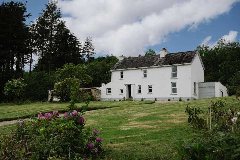 Eala House