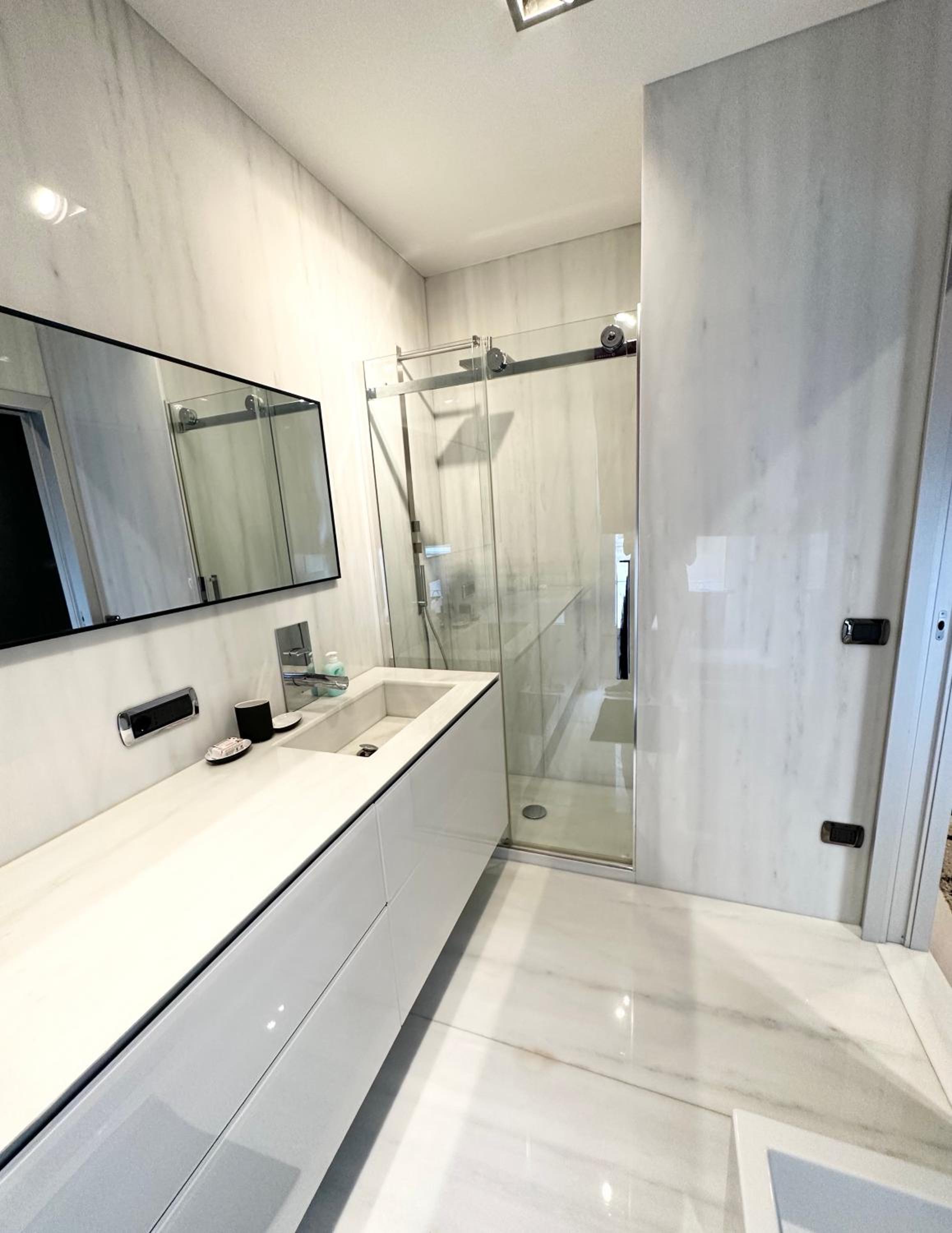 48 Fourty Eight Luxury Suites