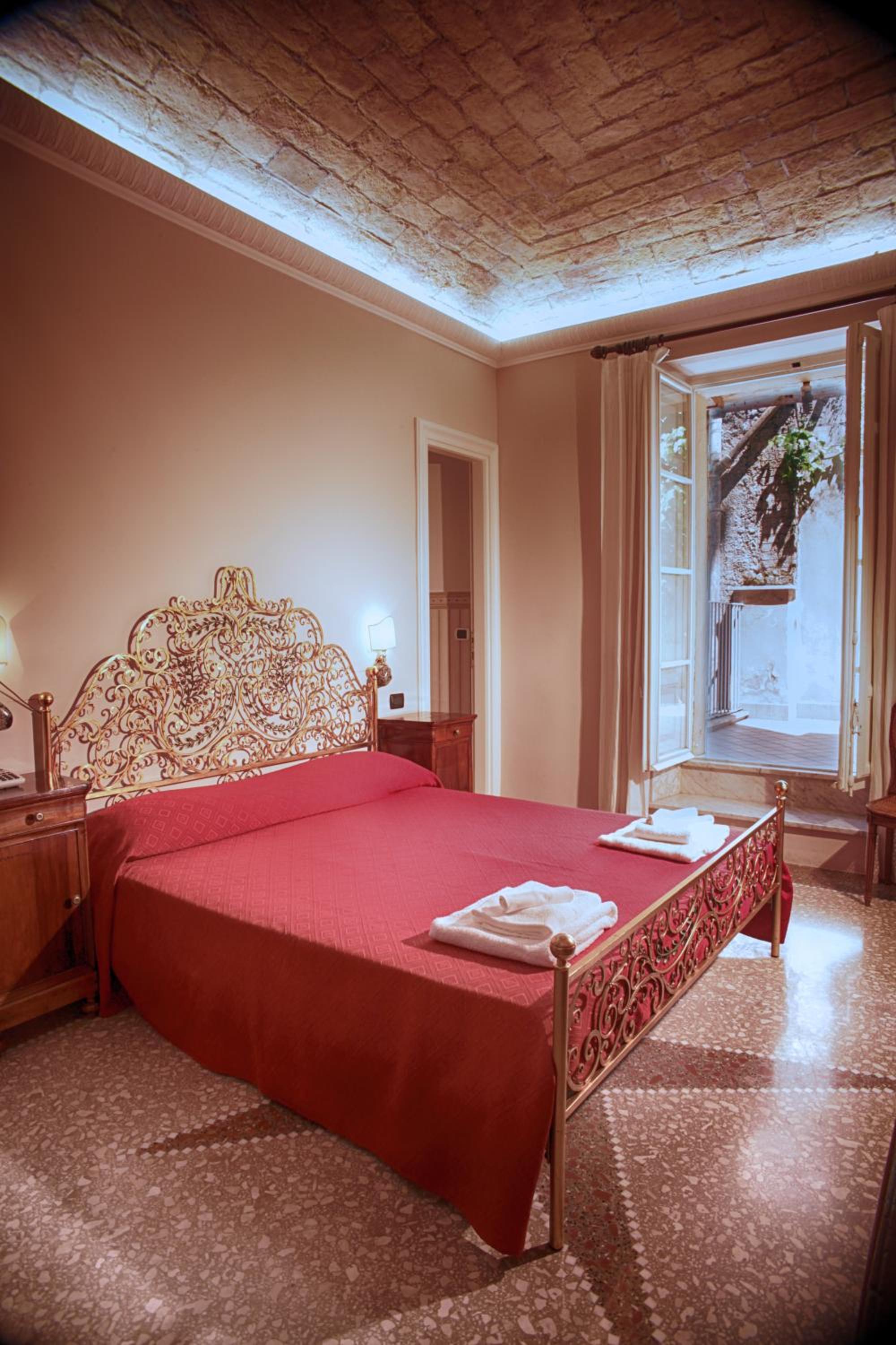 Domus Real Cardello