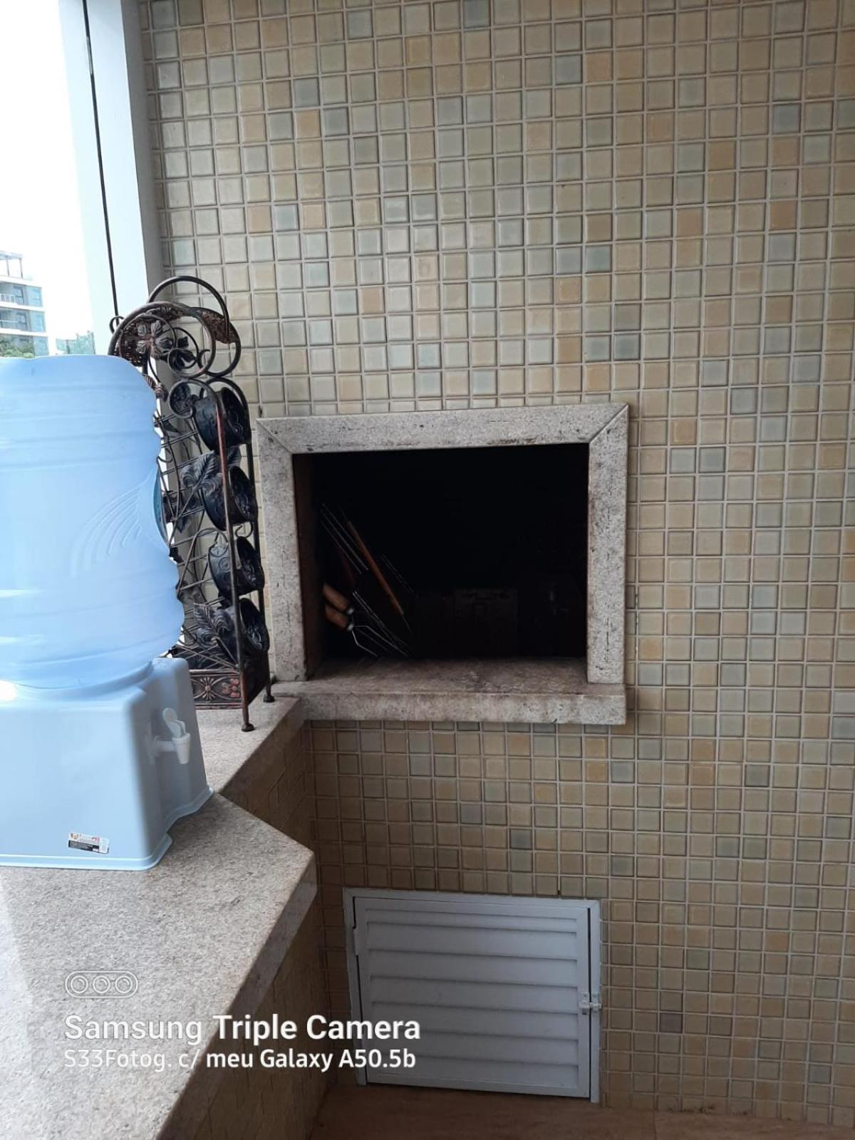 Belíssimo Apartamento com Vista para o mar