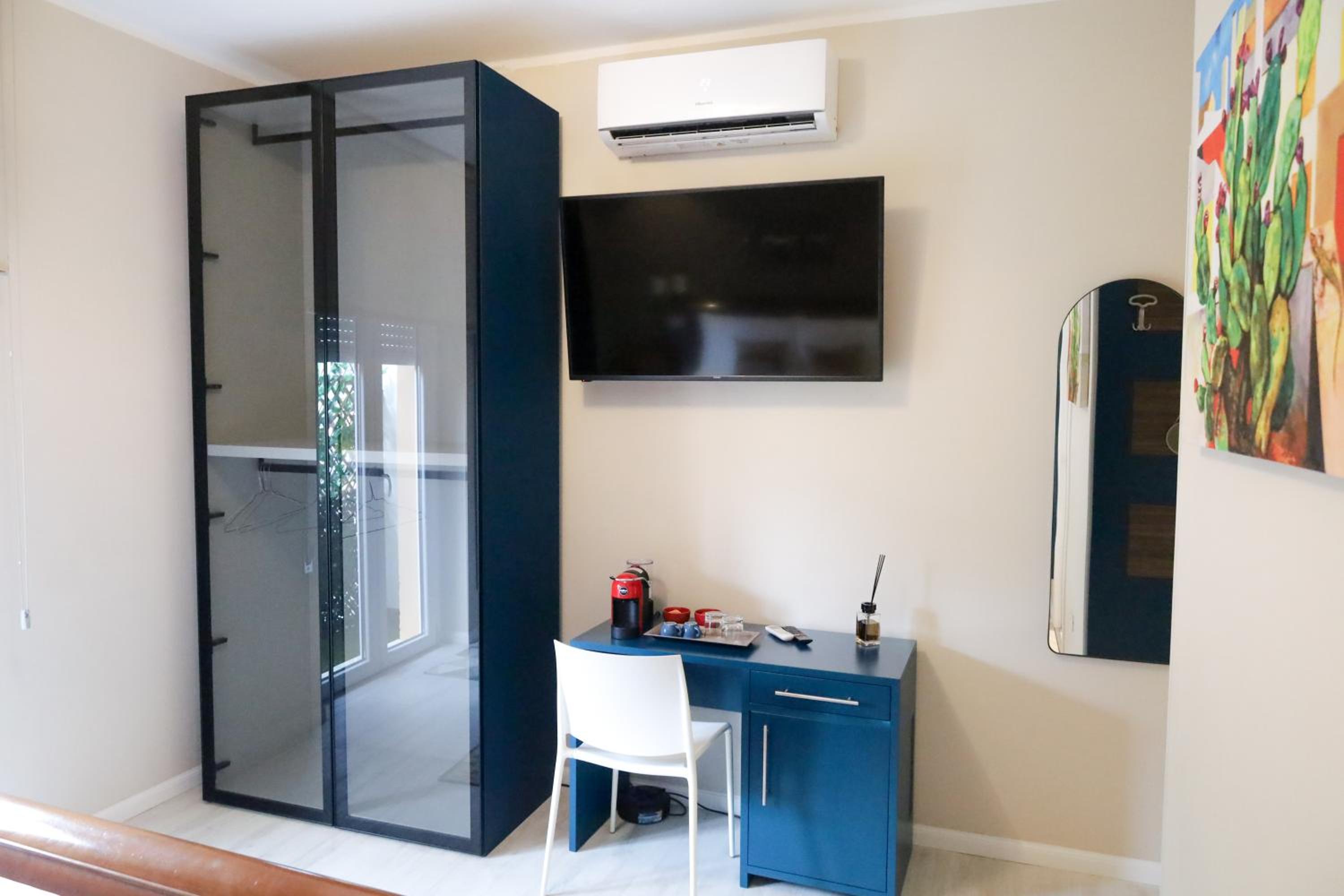 Hermitage Suites