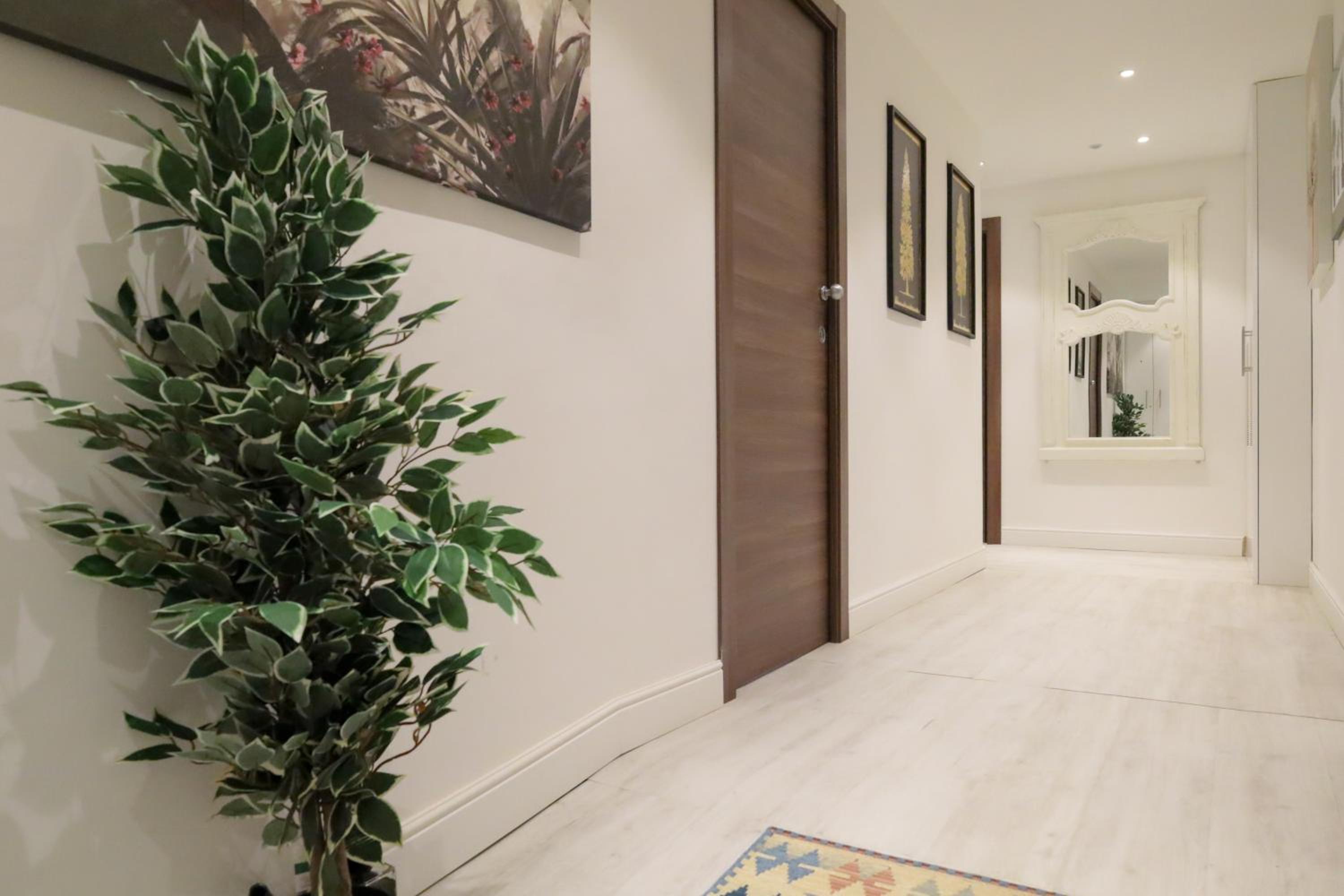 Hermitage Suites