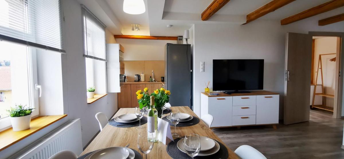 Klimatyczny apartament nr 8 z widokiem na góry Sowie view 3