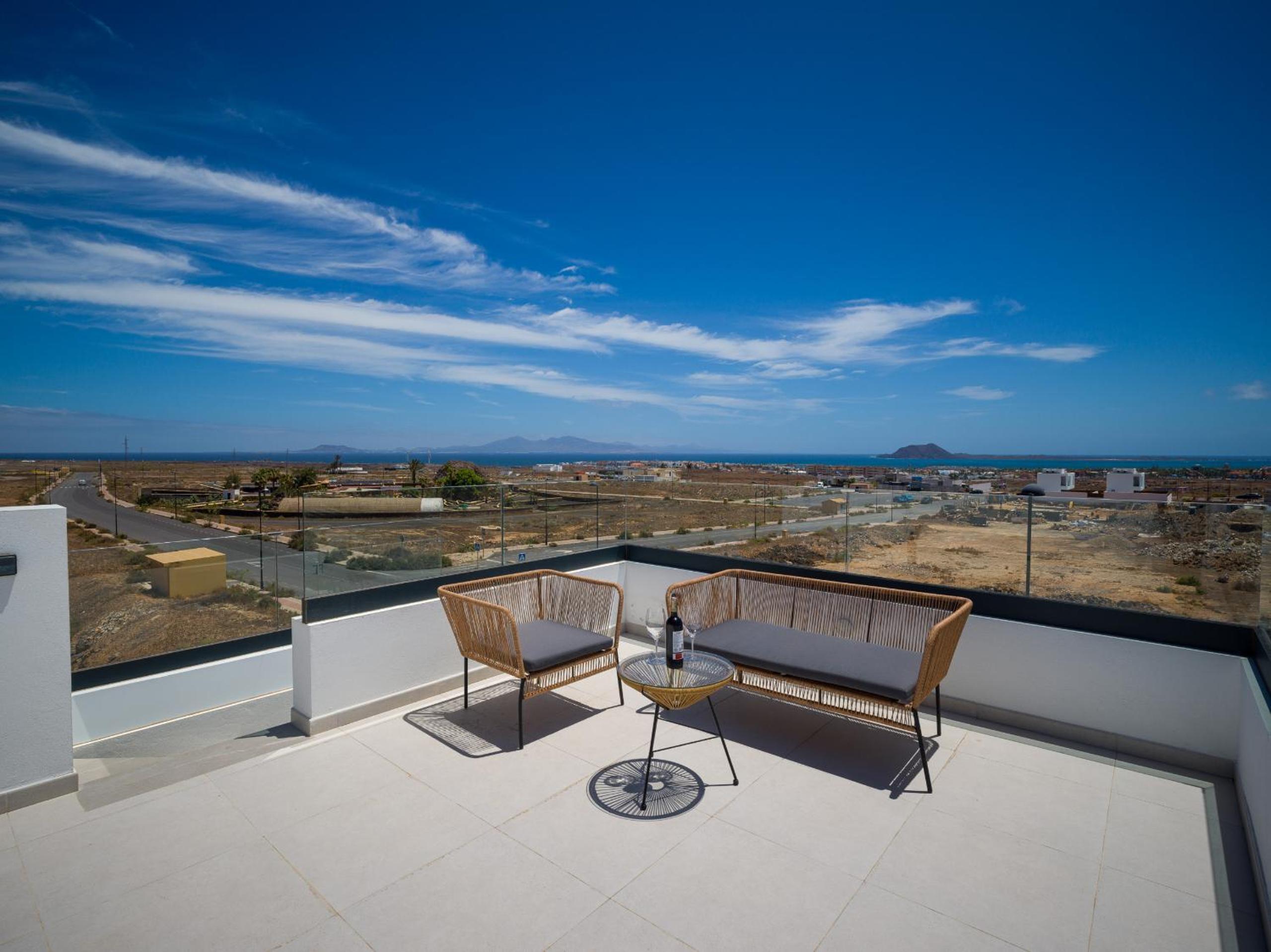 Villa Las Calderas Deluxe sea and mountain views and private pool