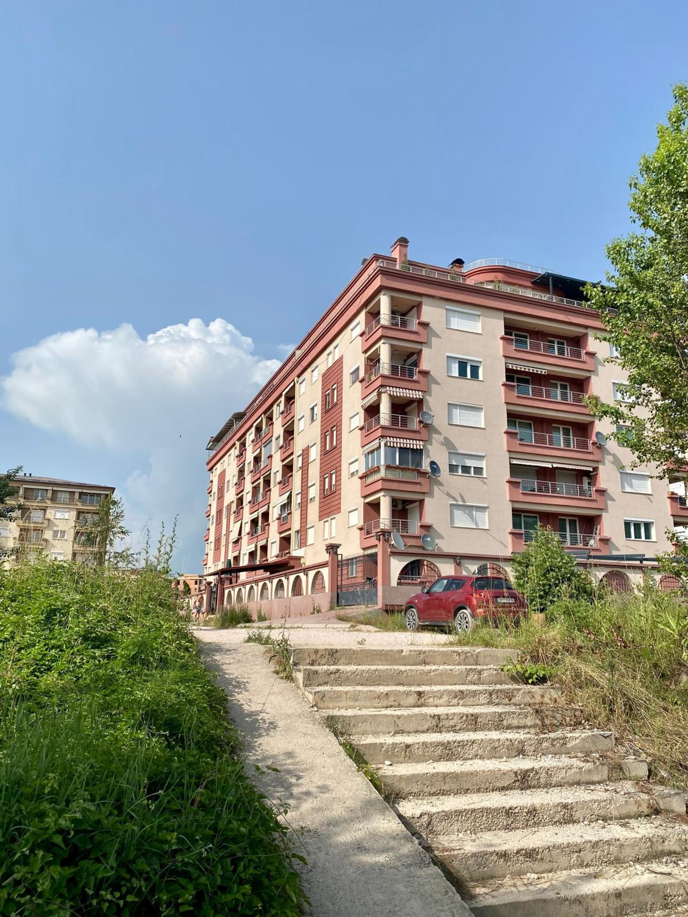 Allure Apartments