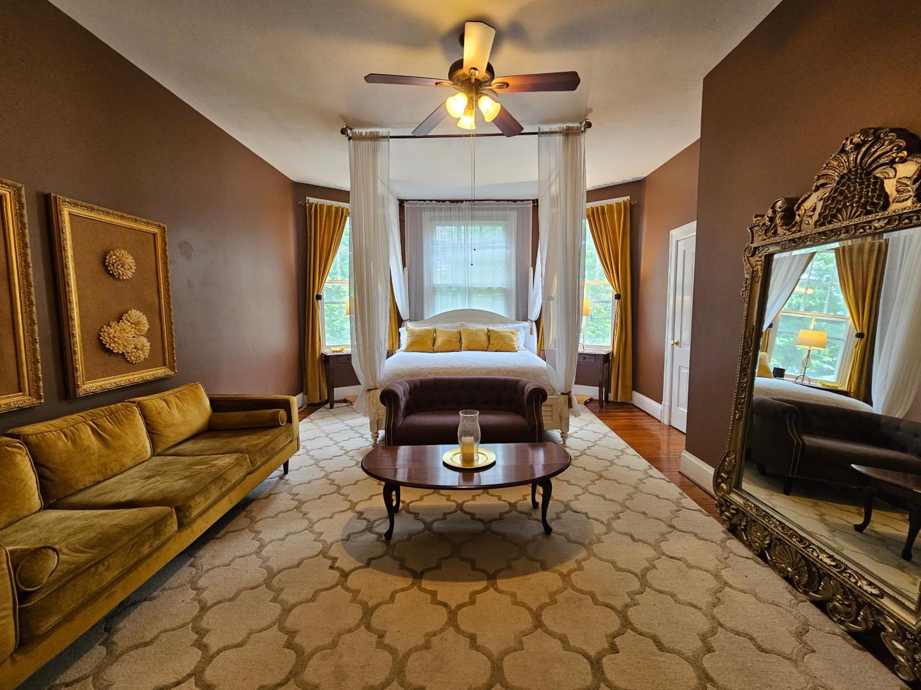 Winridge Manor
